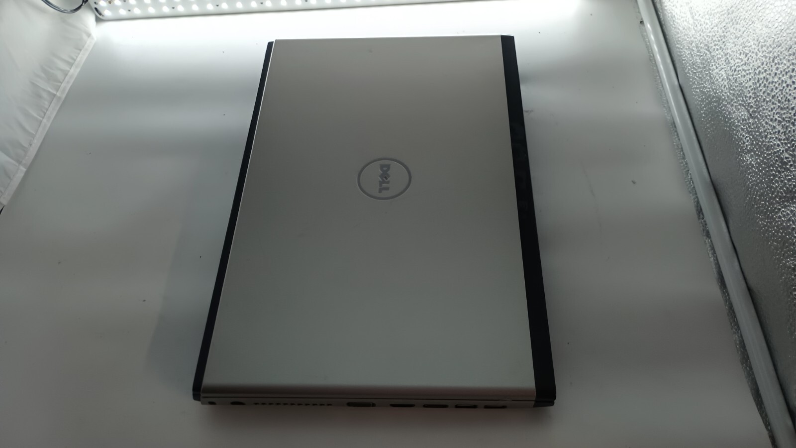 Vostro 3500 w/charger (5211).i3 M370.8GB.240GB SSD.Optical Drive.15″. W11 Pro