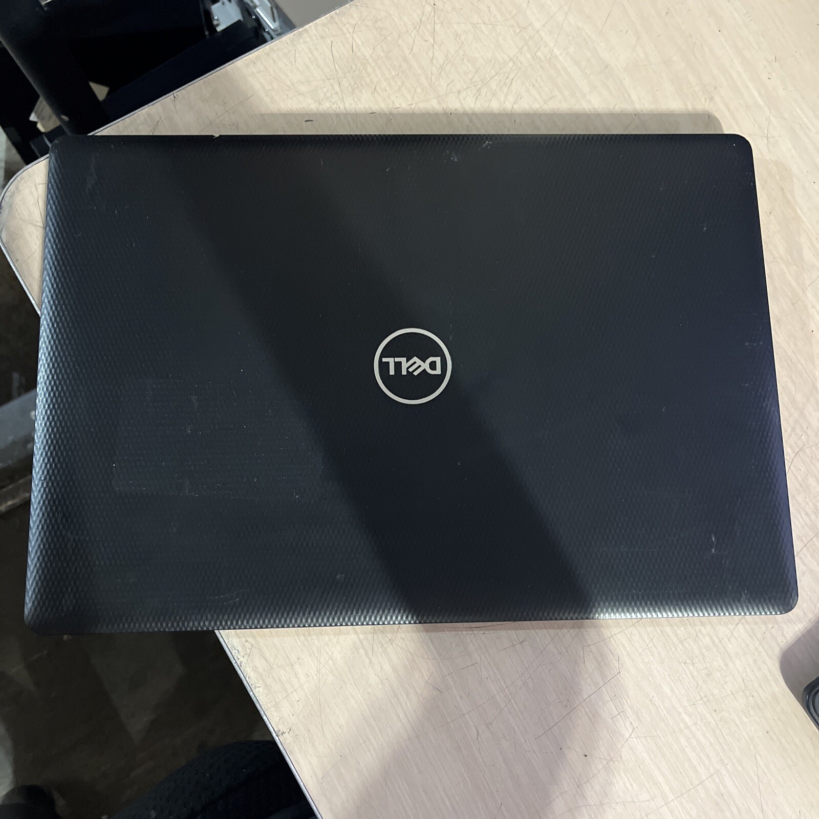 DELL INSPIRON 3585 AMD RYZEN 3 8GB RAM NO HD