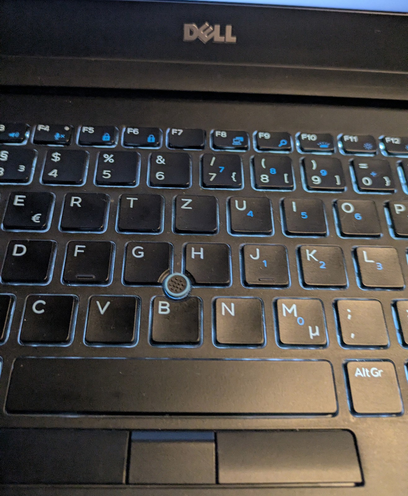 Dell Latitude E7470 / 14″ HD / RAM 8GB / SSD128GB / i5-6300U
