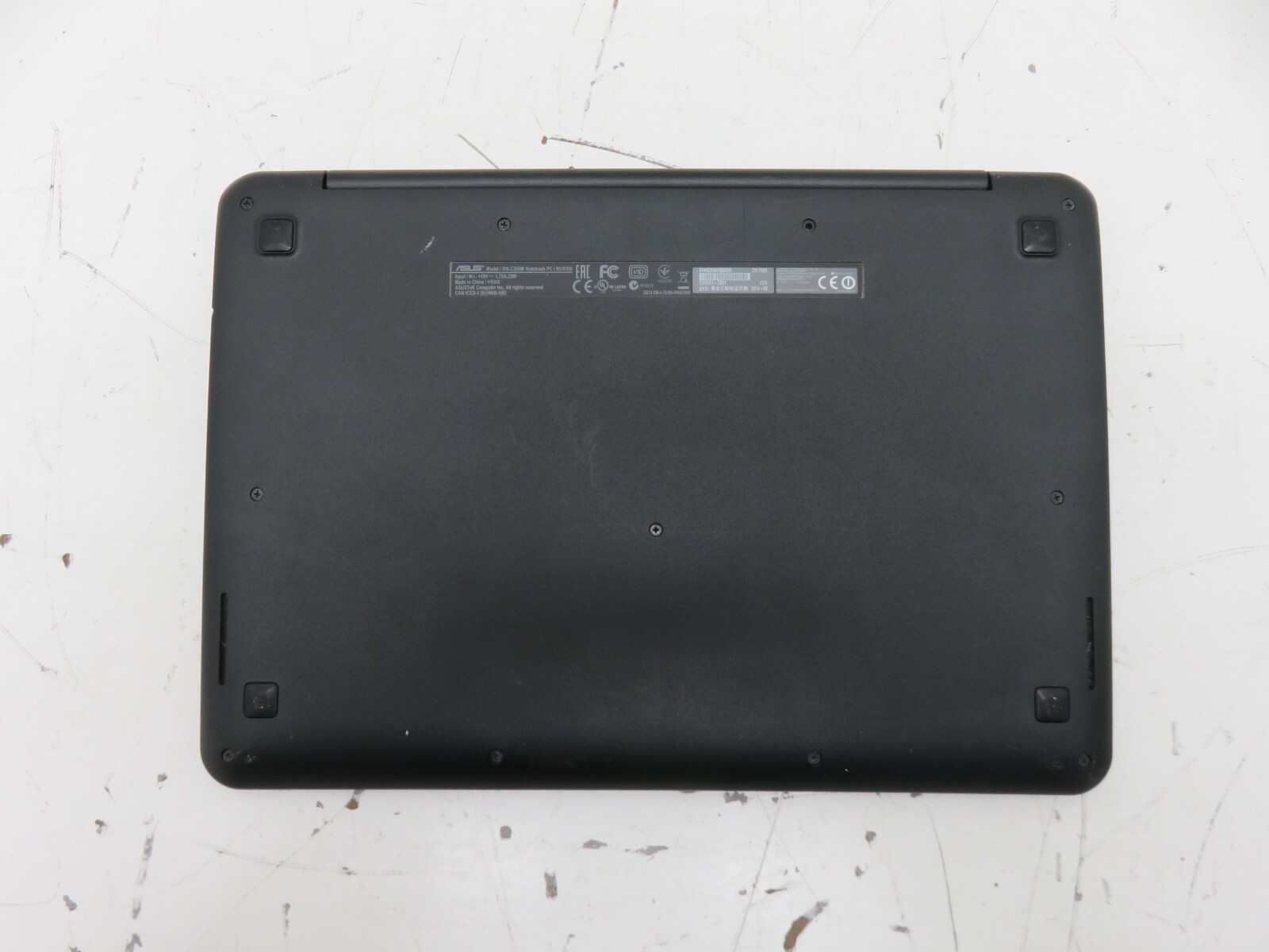 Asus C300MA-DB01 ChromeBook Intel Celeron N2830 2GB Ram 16GB eMMC Bad Battery