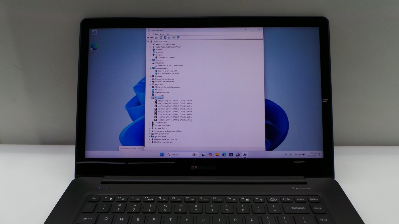 Samsung Notebook NP940Z5L | 15.6″ | i7-6700HQ | 8GB 256GB SSD | Touchscreen