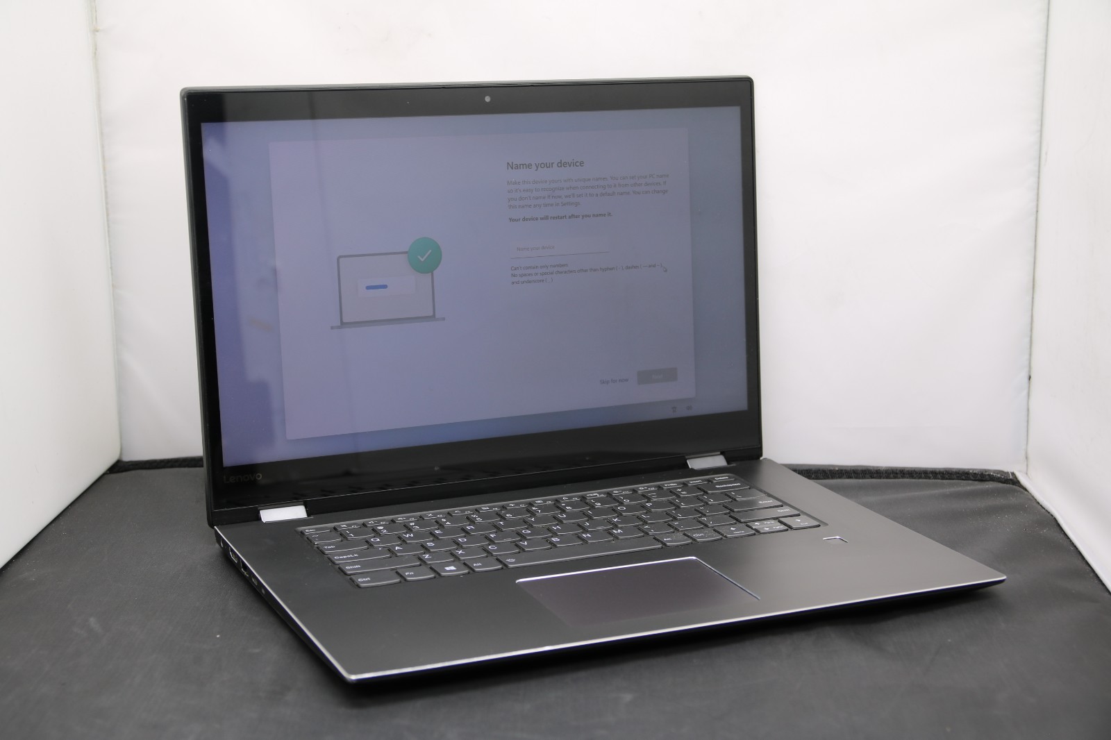 Lenovo IdeaPad Flex 5 1570 – i5-7200U – 8GB, 1TB, 15.6″, Windows 11 – No Adapter