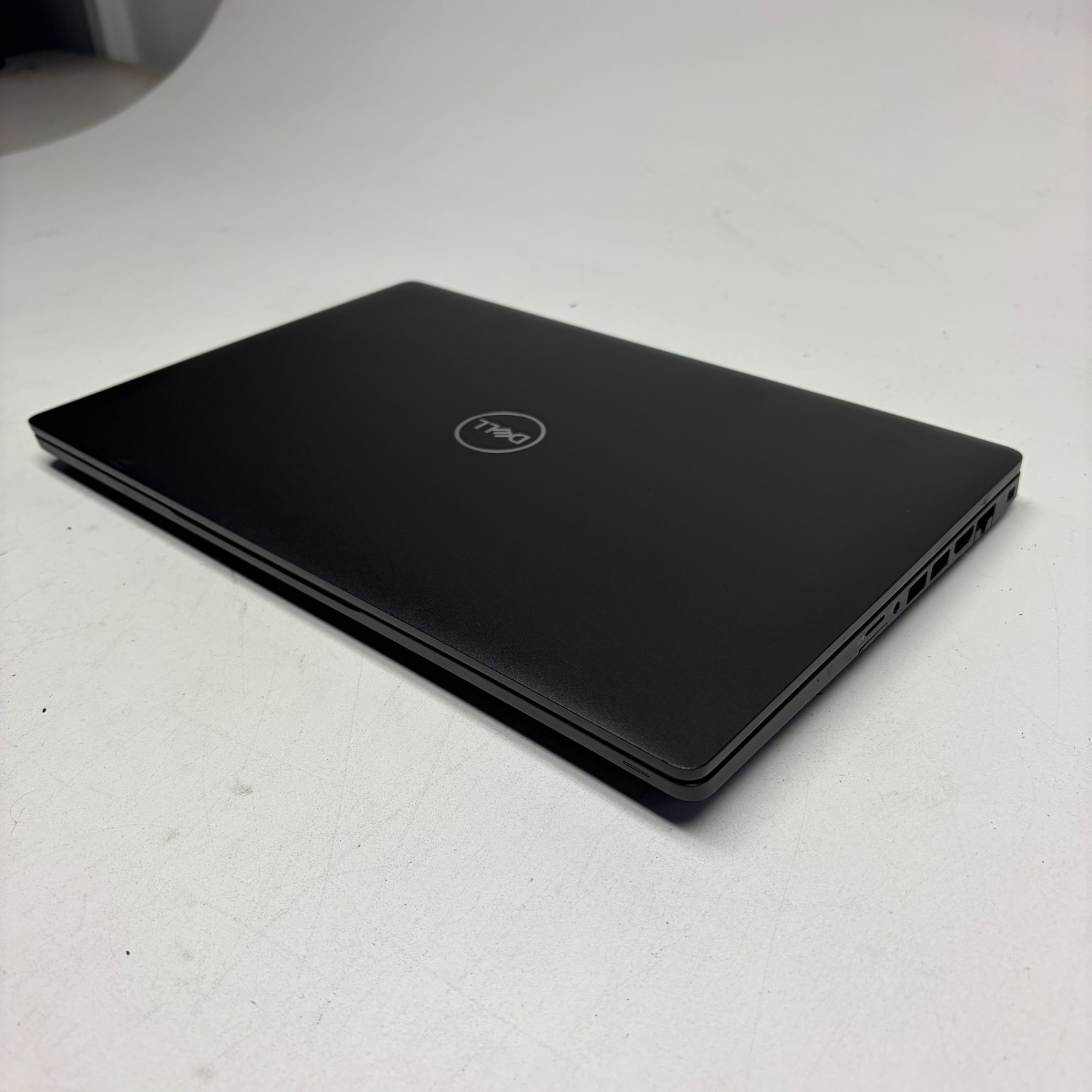 Dell Latitude 5400 w/ Power Supply