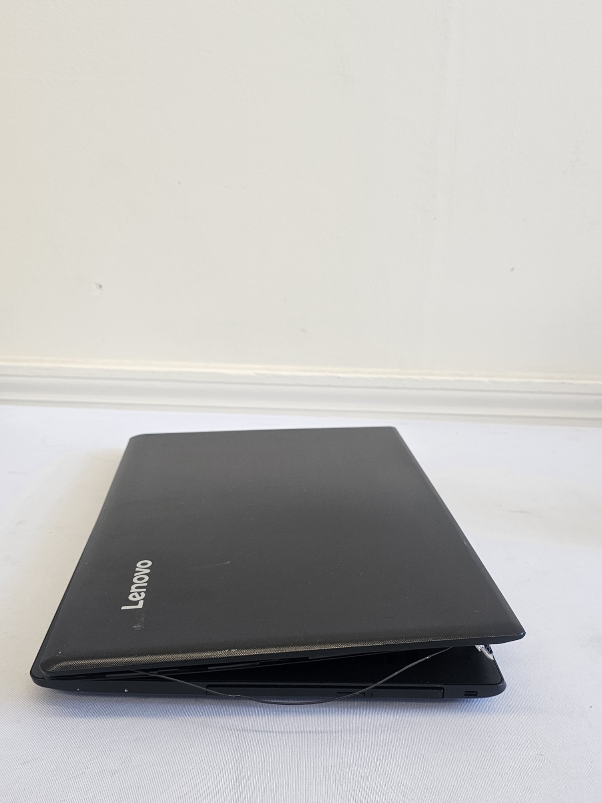 Lenovo IdeaPad 110-15ACL Laptop – AMD A6-7310 – 4GB RAM – 500GB HDD Win 10 READ