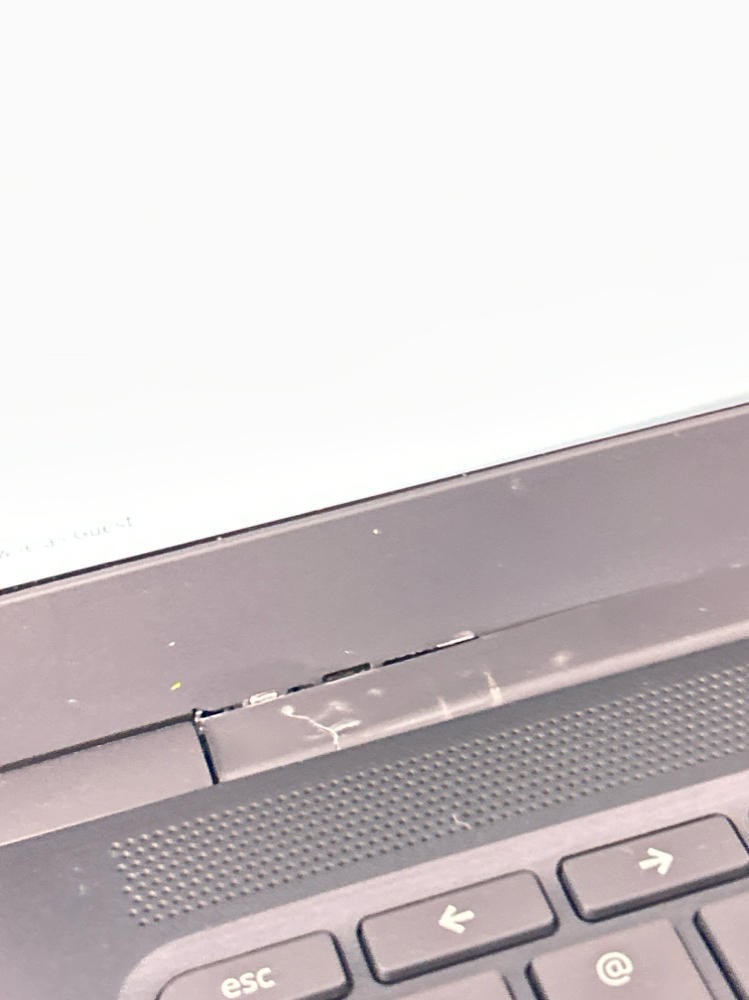 HP Chromebook 14-ca000nr 14 Inch N3350 4GB 32GB Chrome OS Laptop