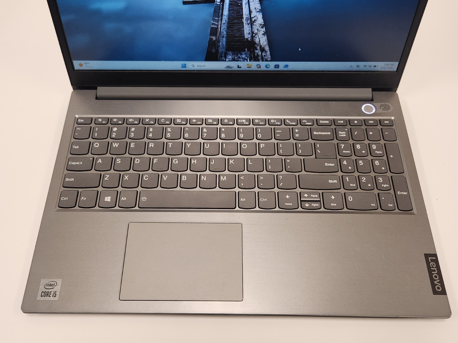 Lenovo ThinkBook 15-IIL Intel I5-1035G1 1.0Ghz 8GB RAM 256GB SSD W11P + Adapter