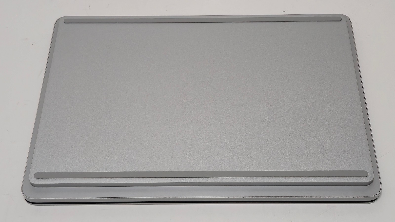 Surface Laptop Studio 1964 Core i7-11370H 32GB RAM 1TB SSD 14.4″ A2000 GPU 4 GB