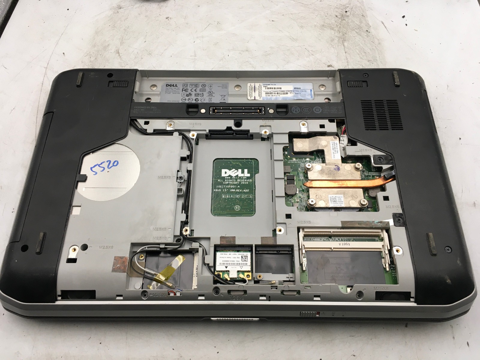 DELL LATITUDE E5520 – BOOTS TO BIOS – INTEL I5 2540 – NO RAM – READ DESCRIP -BB