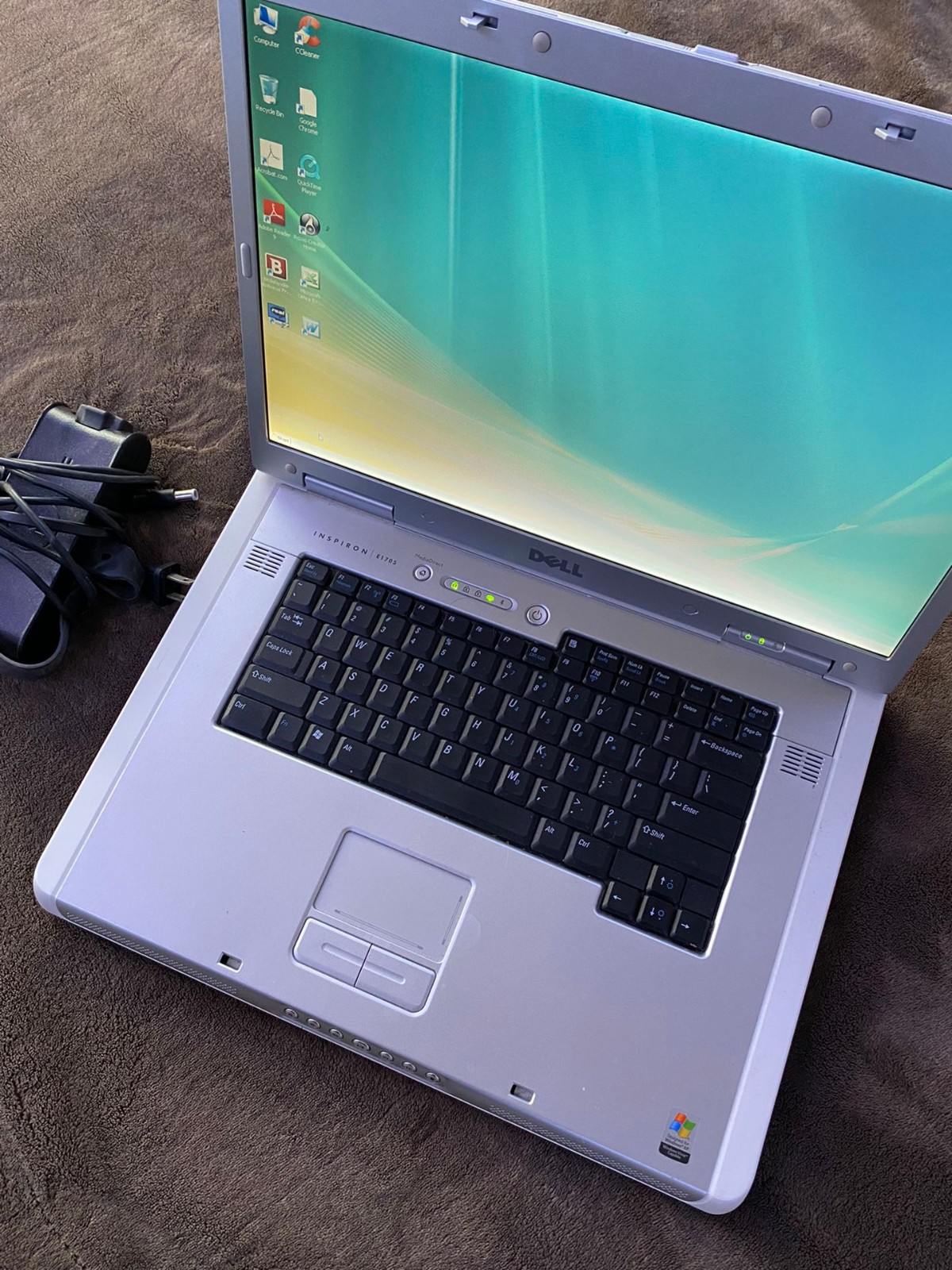 HUGE 17″ SCREEN Dell Inspiron 9300 Laptop Vista, Office 2010 2GB GdBatWkGr8