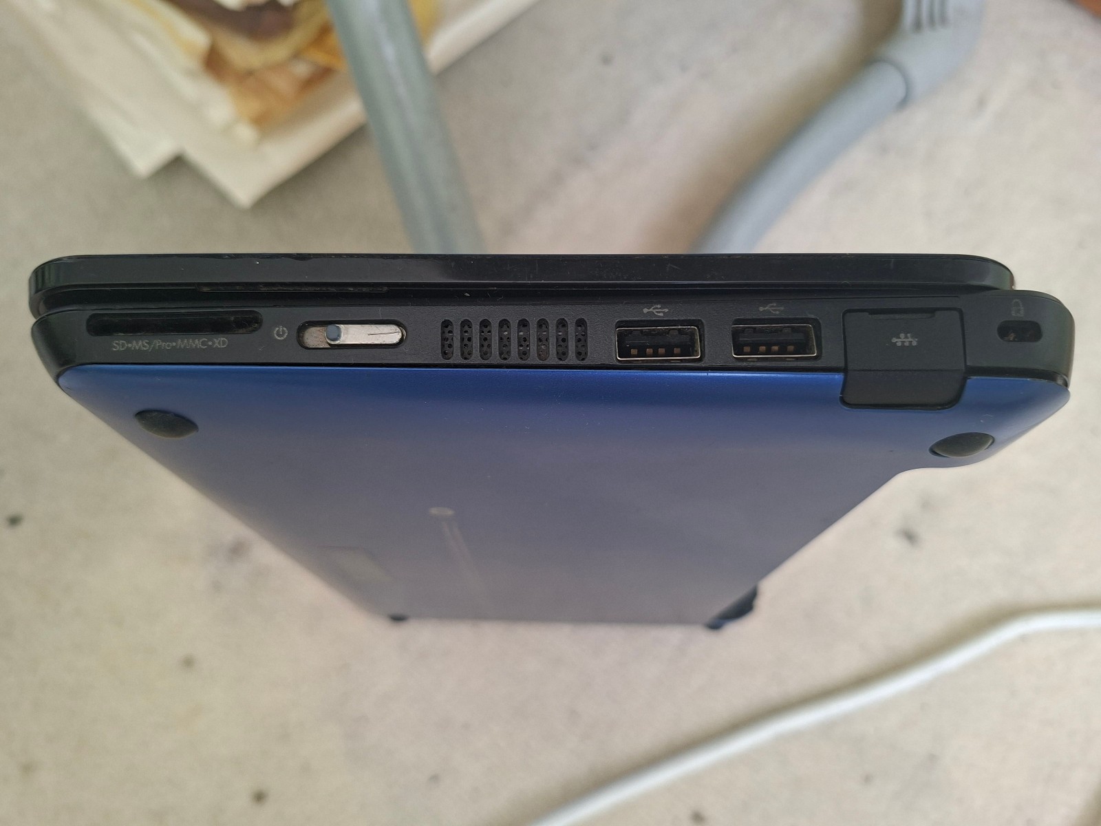 HP Mini 210-1000 Blue Netbook 10.1″ 1GB 120GB SSD Windows 7 Wi-Fi Bluetooth