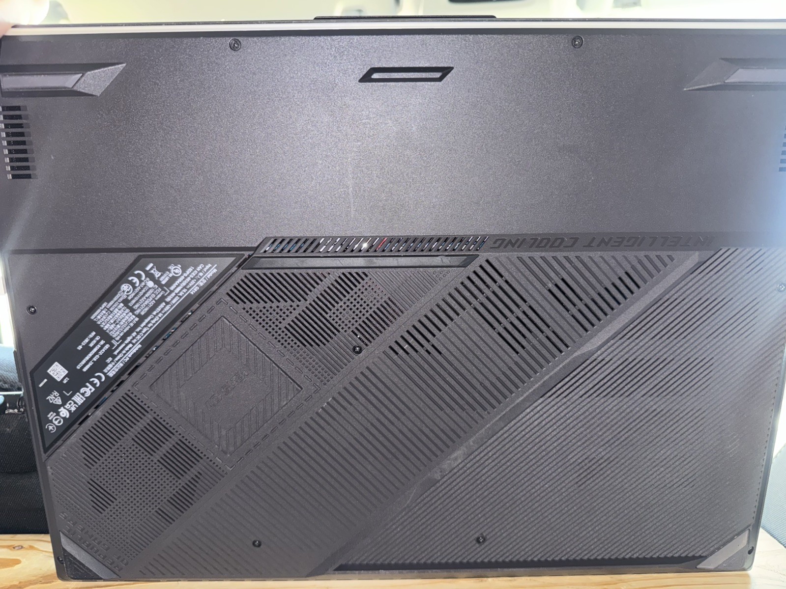 ASUS ROG Strix G18 Gaming Laptop Intel I9-13980HX RTX 4080 32GB RAM 1TB SSD W11