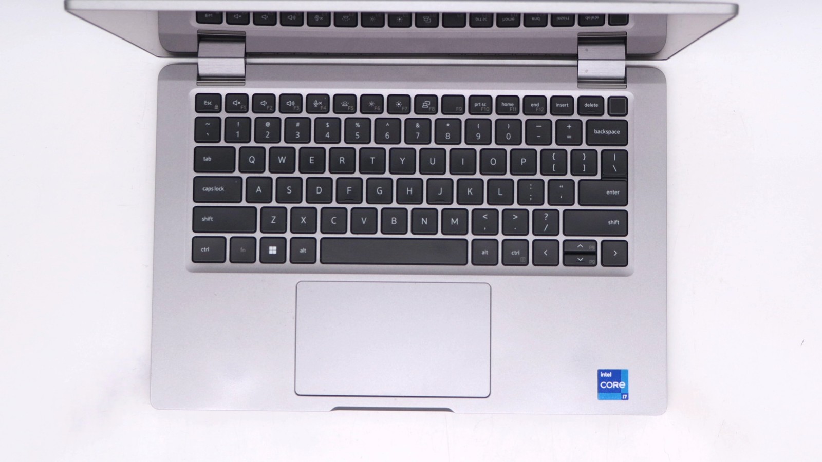 Dell Latitude 5330 13″ i7-1265u 16GB 512GB – Good