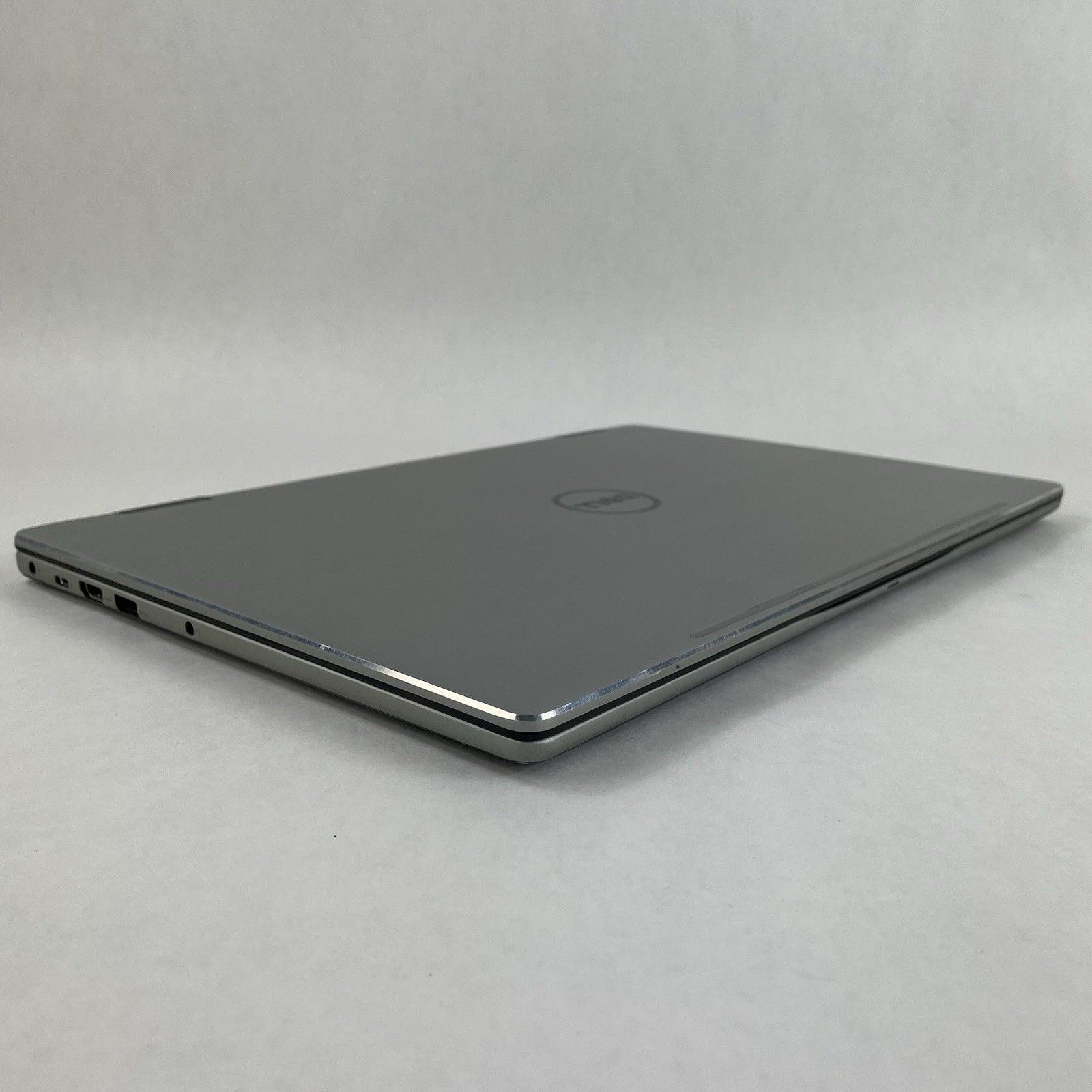 Dell Inspiron 15-7569 15.6″ i5-6200U 2.30 GHz 8 GB RAM No SSD/OS/AC/Batt