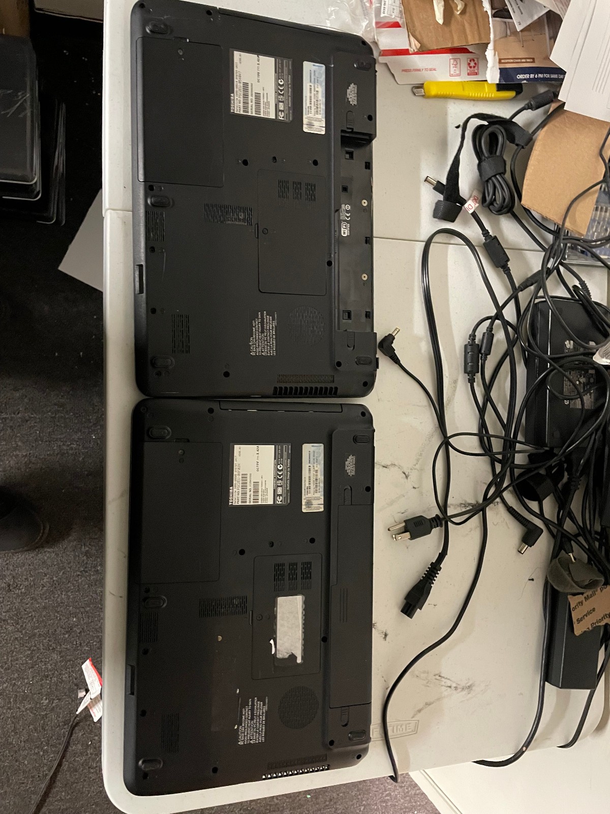 Lot of 5 Toshiba Satellite C655 Fix/repair Lot Wholesale