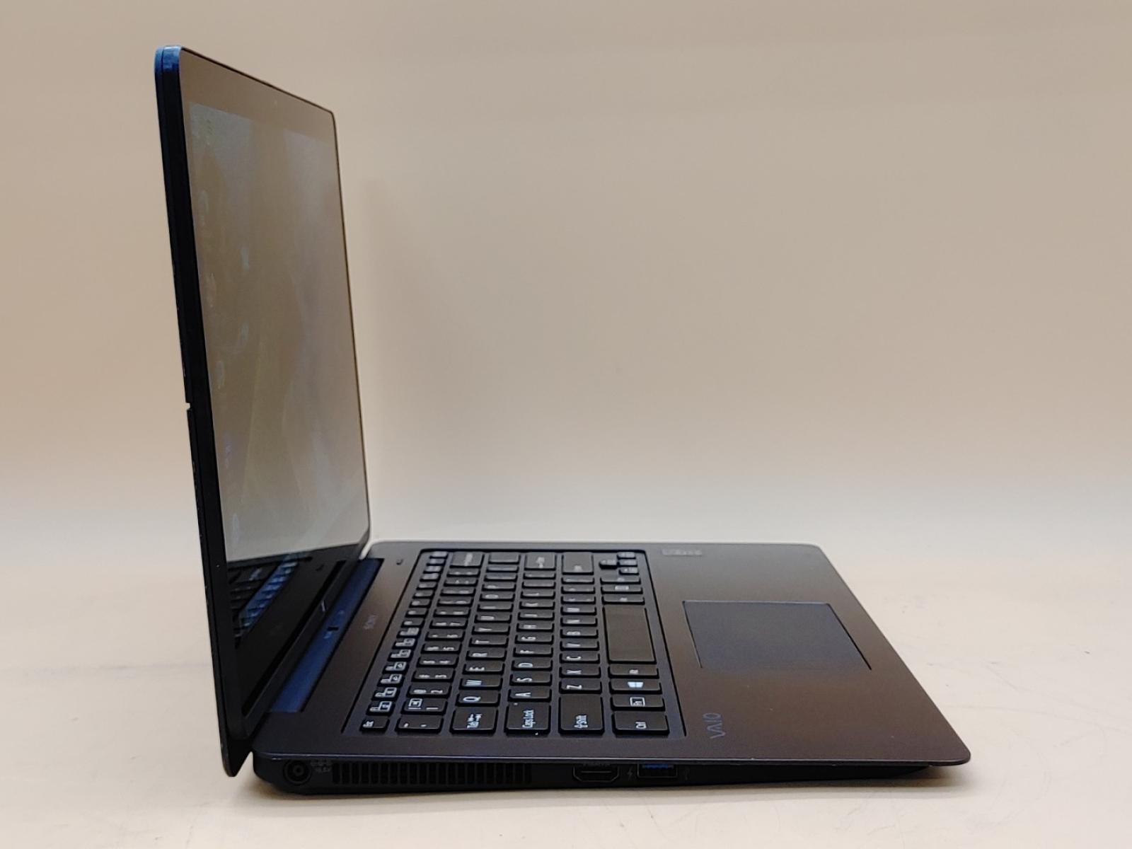 Sony VAIO Flip 14 SVF14N13CXB Intel i5-4200U 8GB 500GB SSD Win10Home **READ**