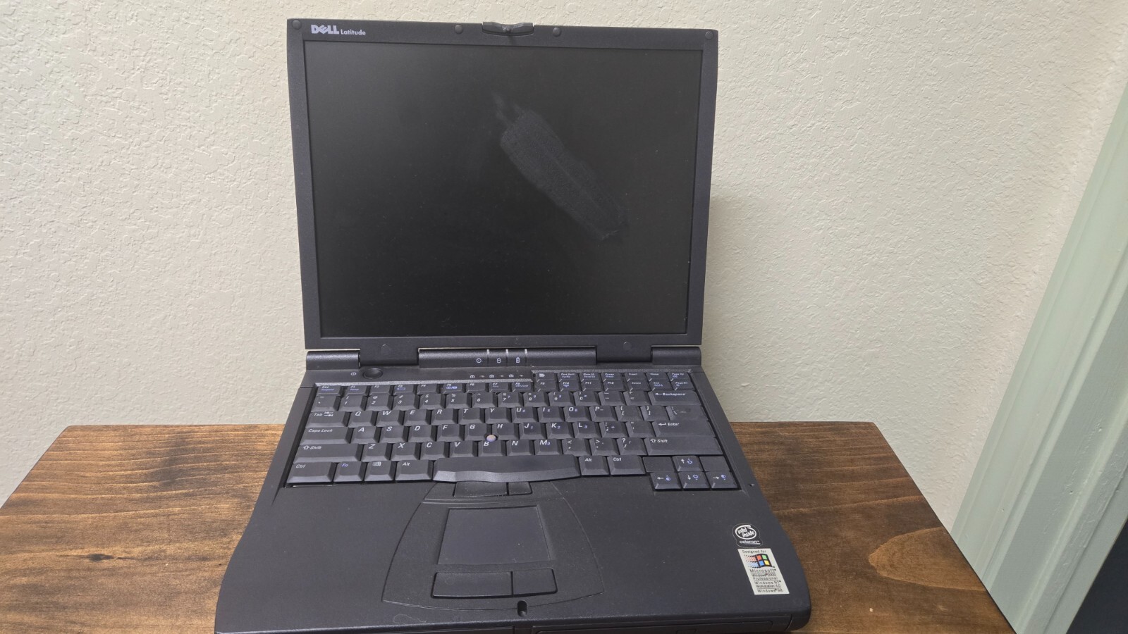 Dell Latitude D630 14.1in. (80GB, Intel Core 2 Duo, 2.2GHz, 2GB) Notebook/Laptop