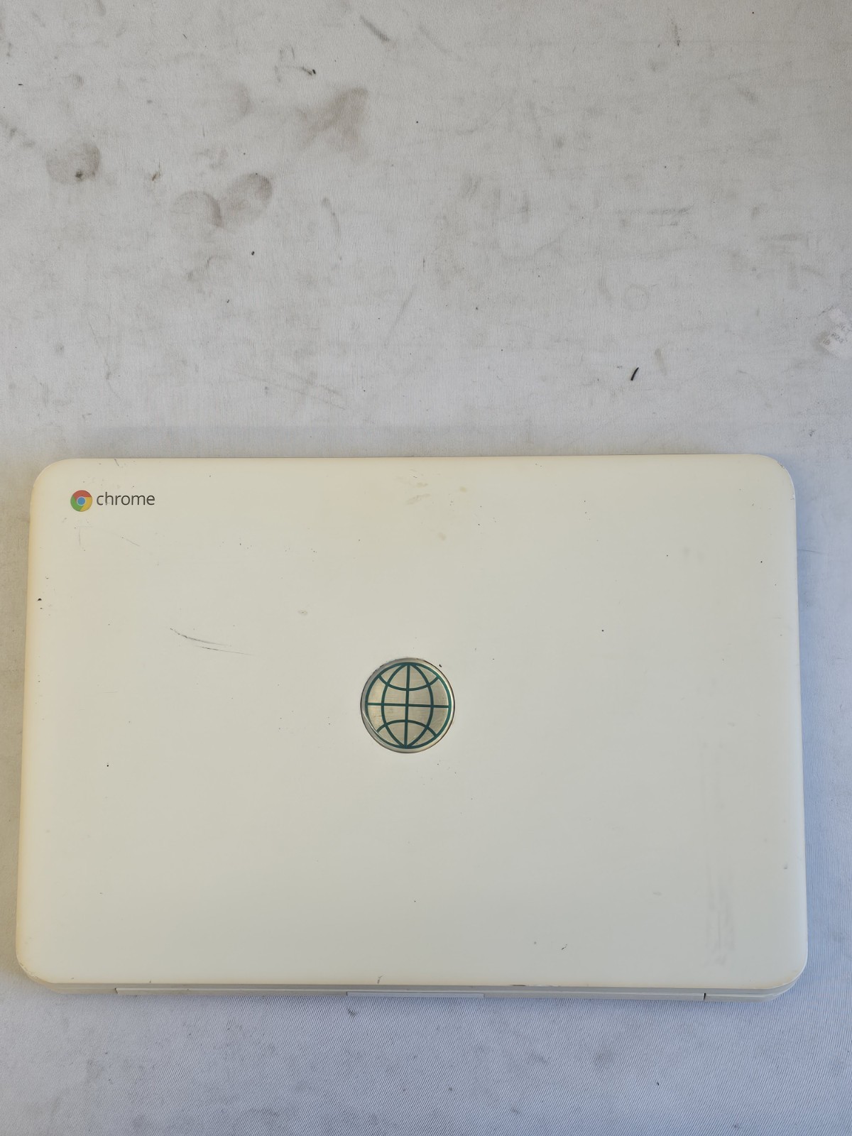 HP Chromebook 14-q063cl Laptop – Intel Celeron 2955u – 4GB RAM – 16GB SSD – READ