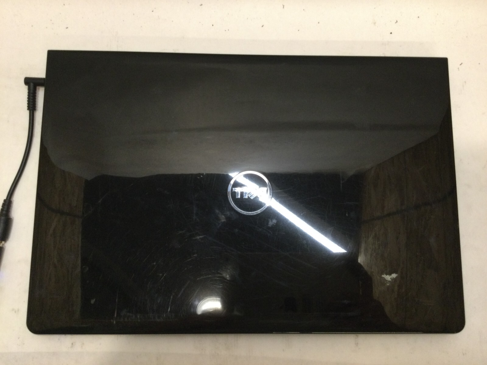 Samsung NP740U3M 13.3″ / Intel Core i5-7200U @ 2.50GHz / (MISSING PARTS!) MR