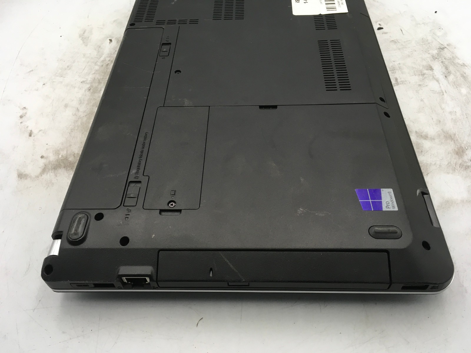 LENOVO THINKPAD E440 – BOOTS TO BIOS/BAD LCD – INTEL I3 4000M – NO RAM -READ-BB