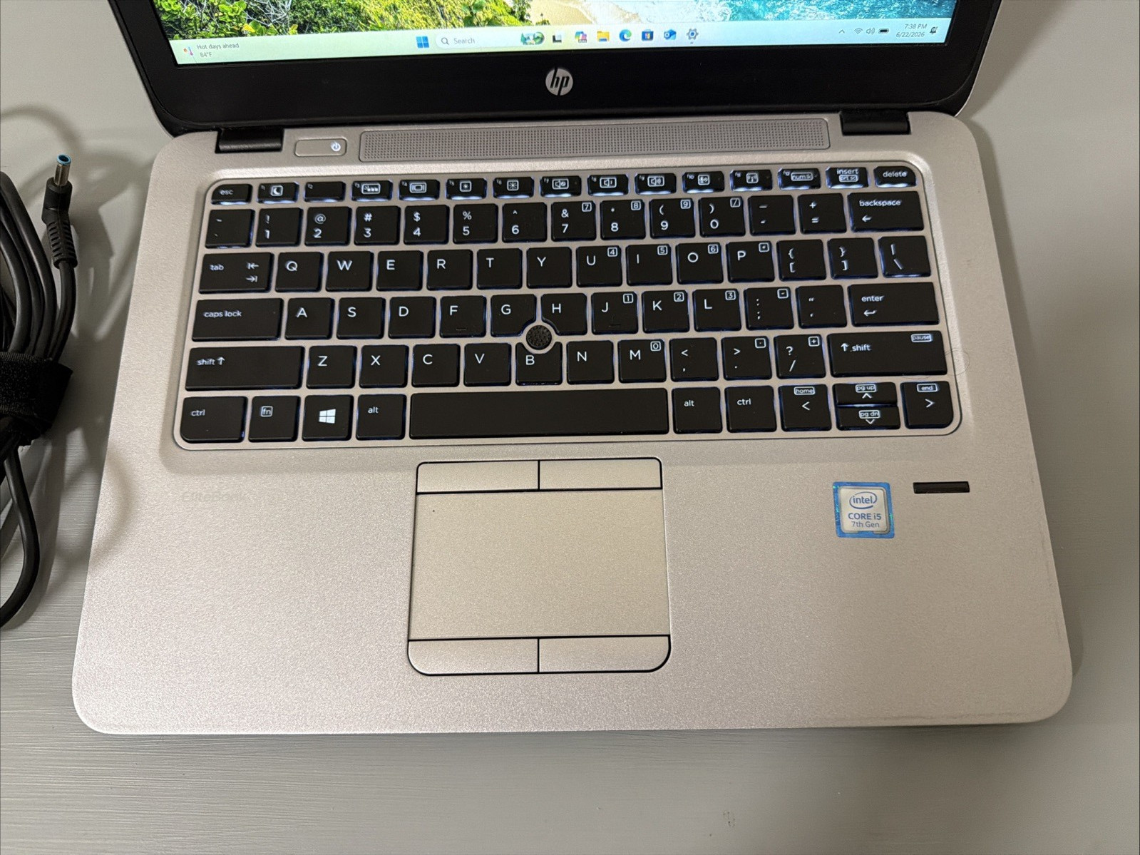 HP EliteBook 820 G4 12.5″ Intel i5-7200U 2.7GHz 16GB 256GB SSD Windows 11 Pro
