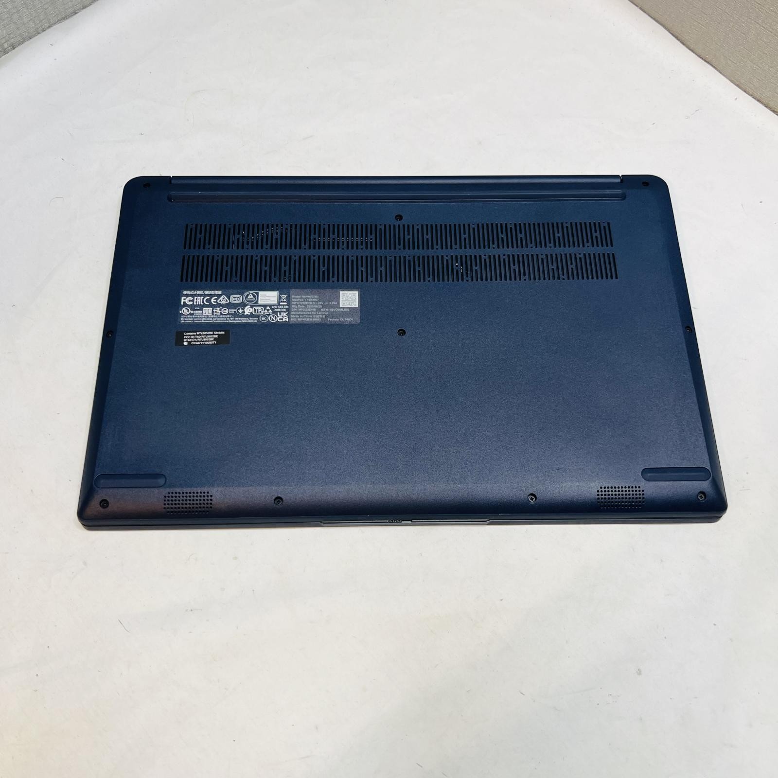 LENOVO IdeaPad 1 15AMN7, 15.6″ FHD, Ryzen 3 7320U, 8GB, 256GB SSD, Abyss Blue