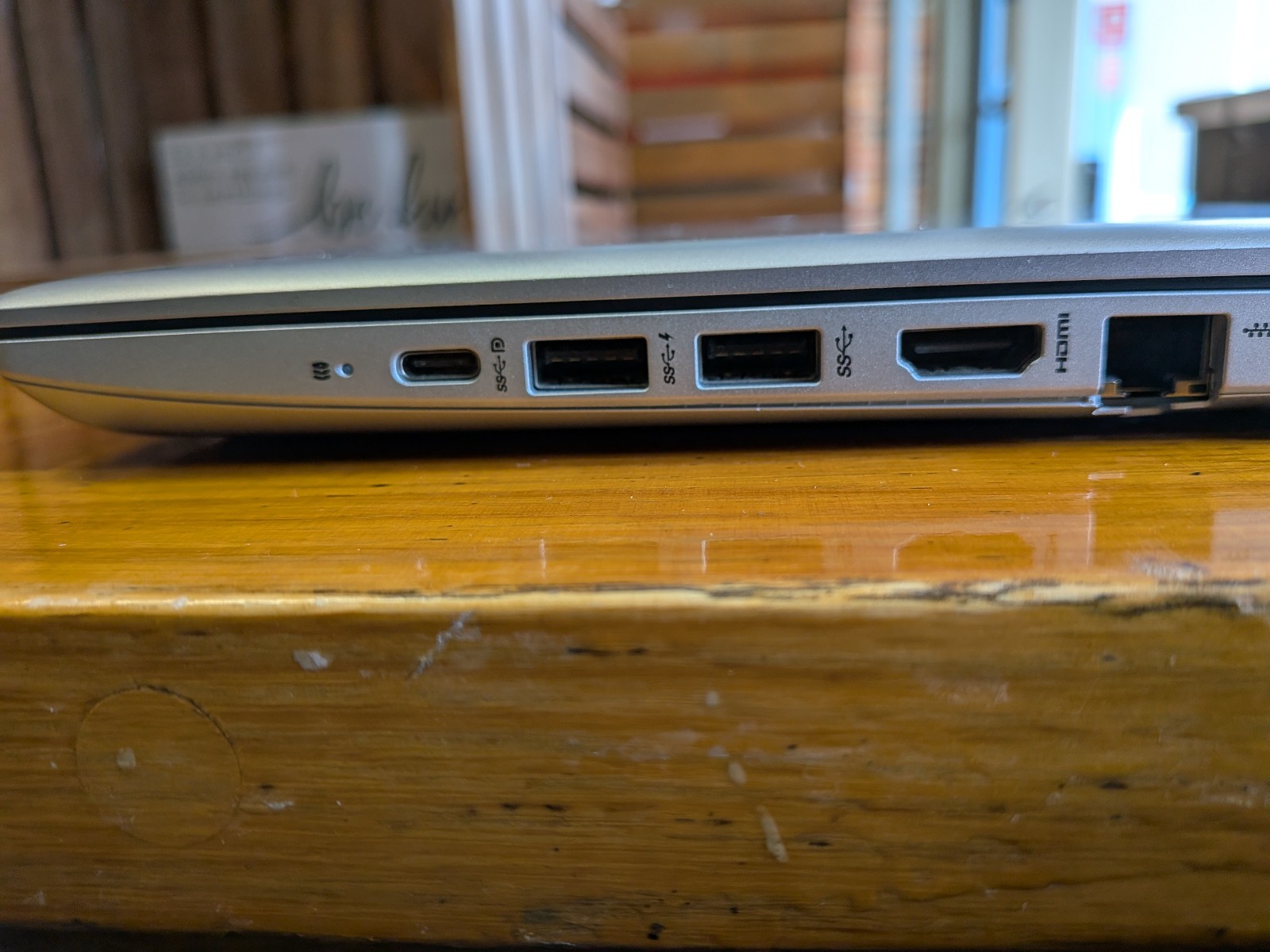 Linux Mint HP ProBook 640 G7 14″ 512GB 16GB Intel Core i5 10210U 1.6Ghz