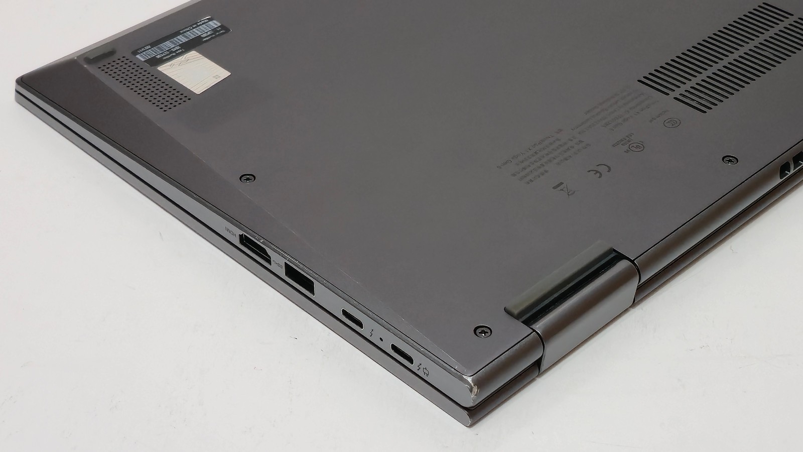 Lenovo ThinkPad X1 Yoga Gen 6 (i7-1185G7 CPU, 32 GB RAM 1 TB SSD) 14″ 4K Touch