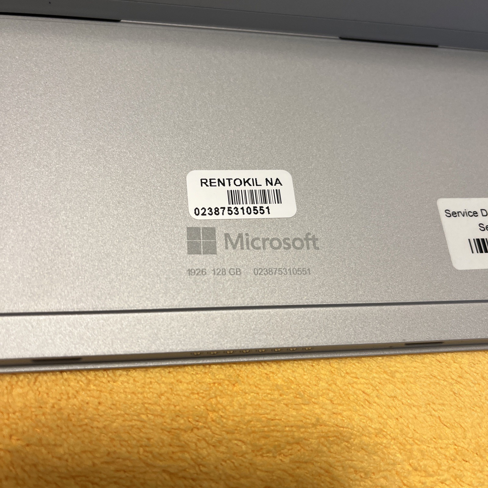 Microsoft Surface Go 2 1926 10.5″ 128 GB Broken Screen