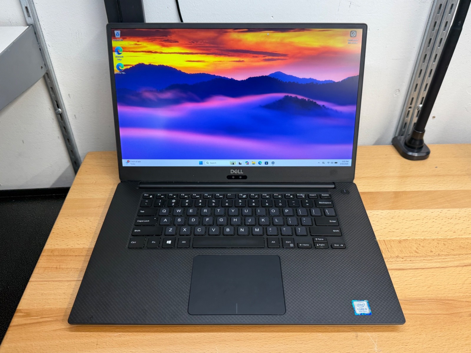 Dell Precision 5540 15.6″ Laptop: Intel Core i5-9400H, 16GB RAM, 256GB SSD GUC