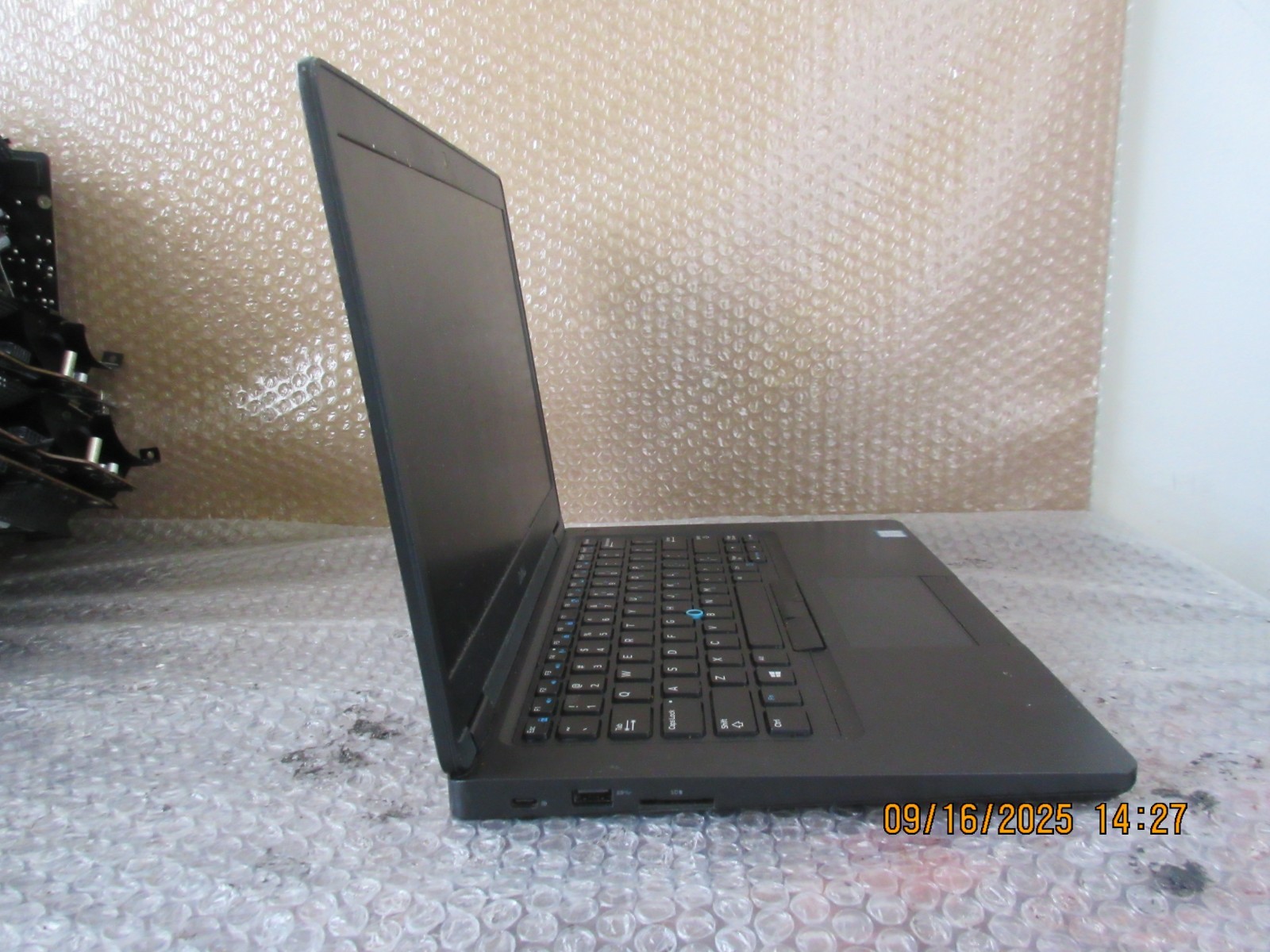 Dell Latitude 5490 14″ Intel Core i7 – 8th | 8GB RAM | 256GB SSD | WIN11