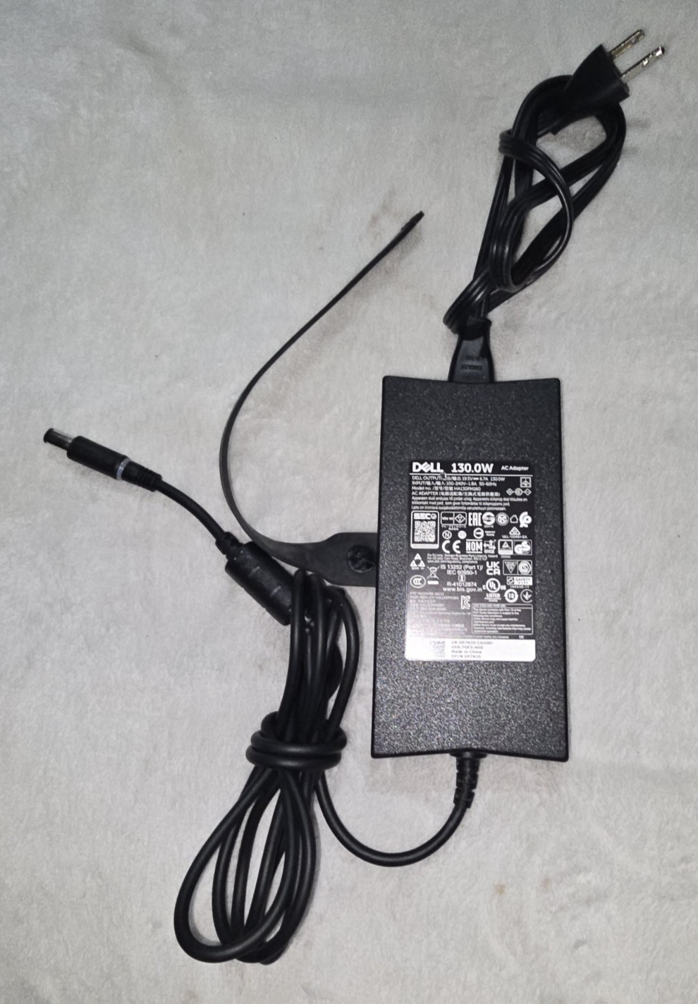 Dell Laptop Latitude 3570 BLACK Built-in Webcam w/ Power Adapter Working