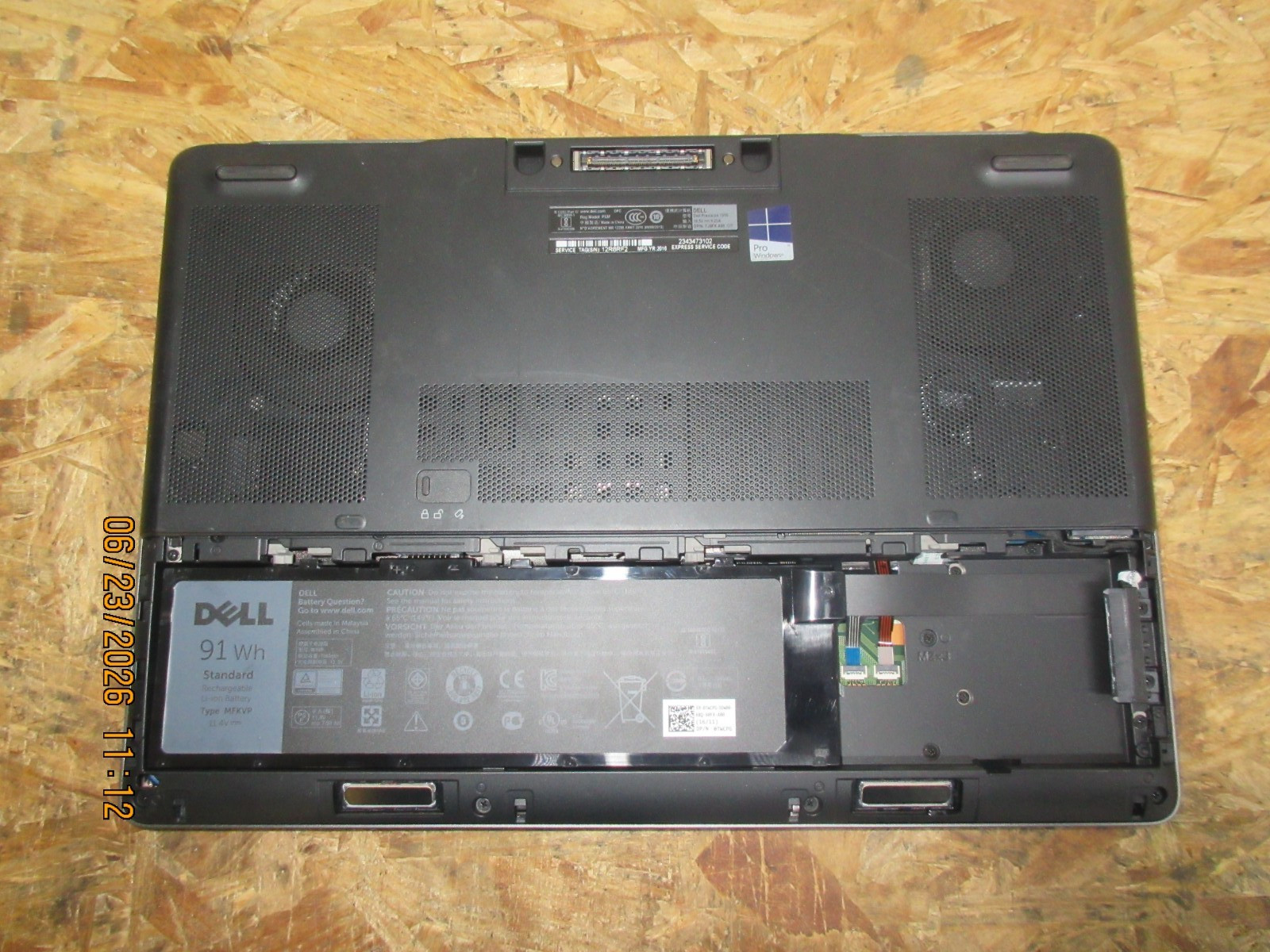 Dell Precision 7510 15″ Intel i7-6820HQ 8GB RAM 256 HDD Windows 10 Pro Laptop