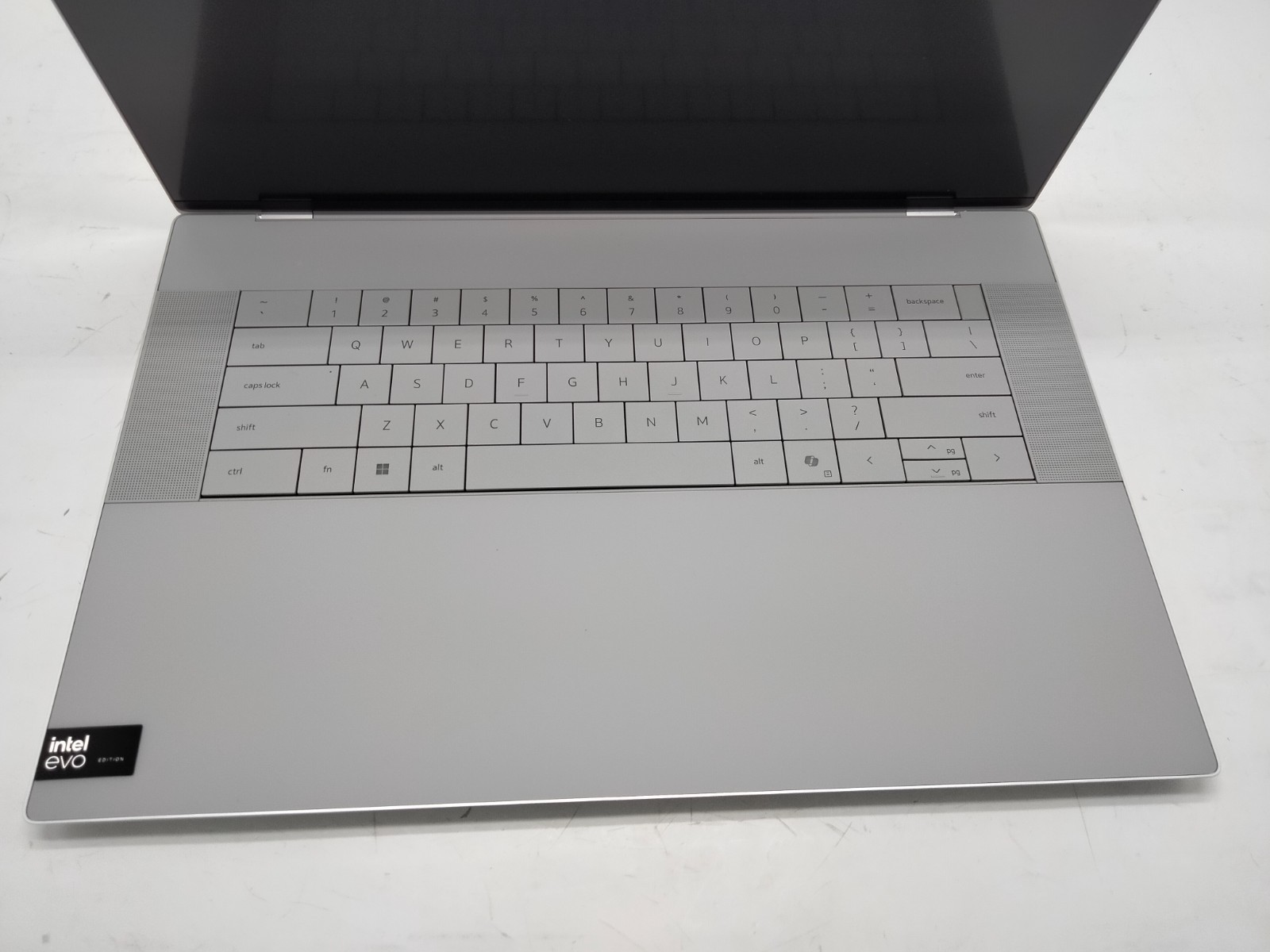 Dell XPS 16 9640 Core Ultra 9 185H 2.50GHz 32GB RAM 512GB SSD Win. 11 laptop