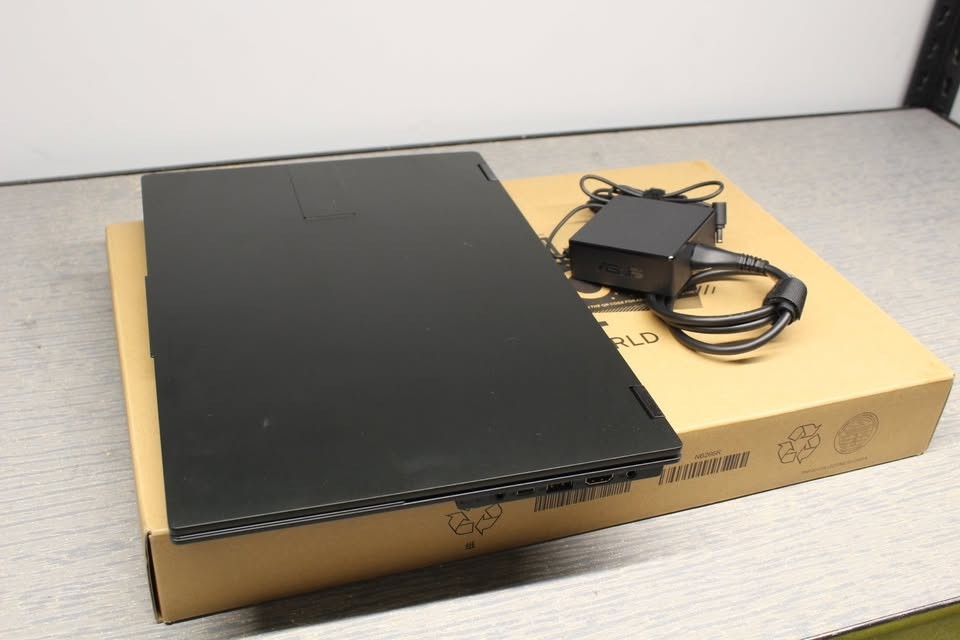 Asus Vivobook S 16 Flip – i7-13700H 16GB Ram 512GB SSD