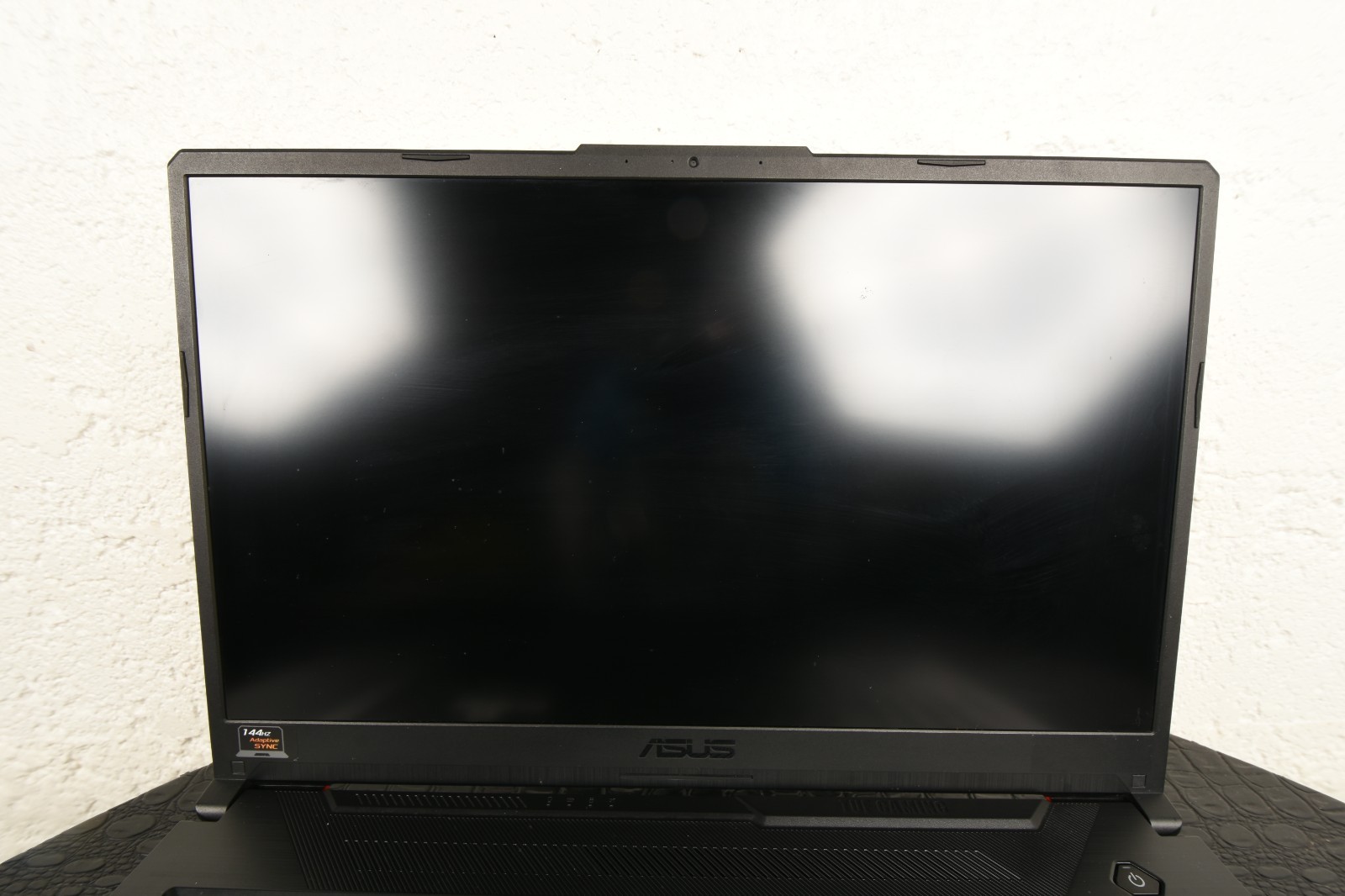 ASUS TUF A17 17.2″ GeForce GTX 1650 AMD Ryzen 5-4600H 8GB RAM 512GB SSD Win-11