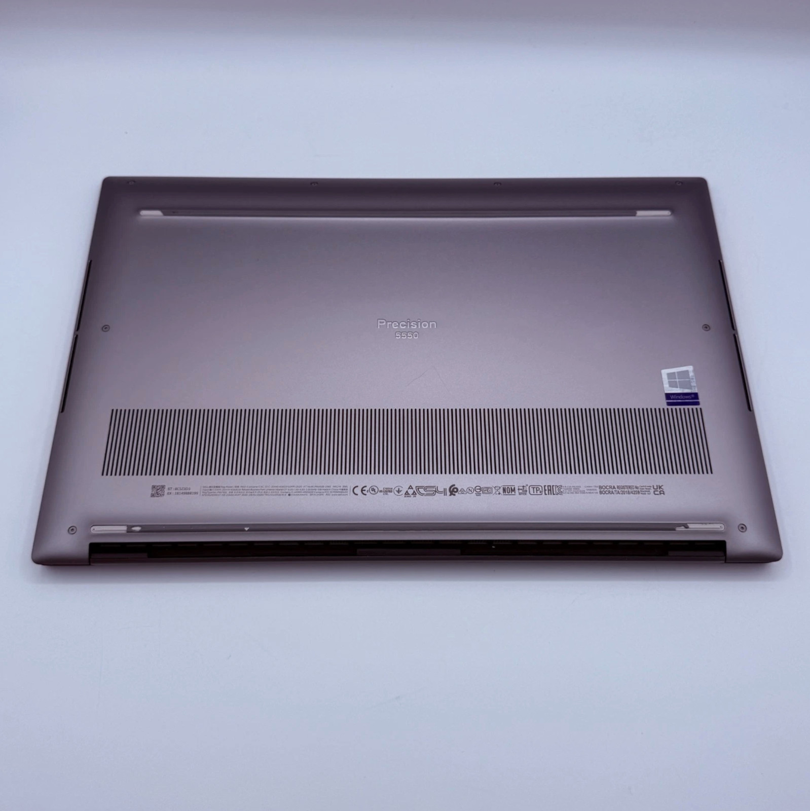 Dell Precision 5550 15.6″ i5-10400H 16GB RAM 512GB SSD Quadro T1000 Win 11 READ