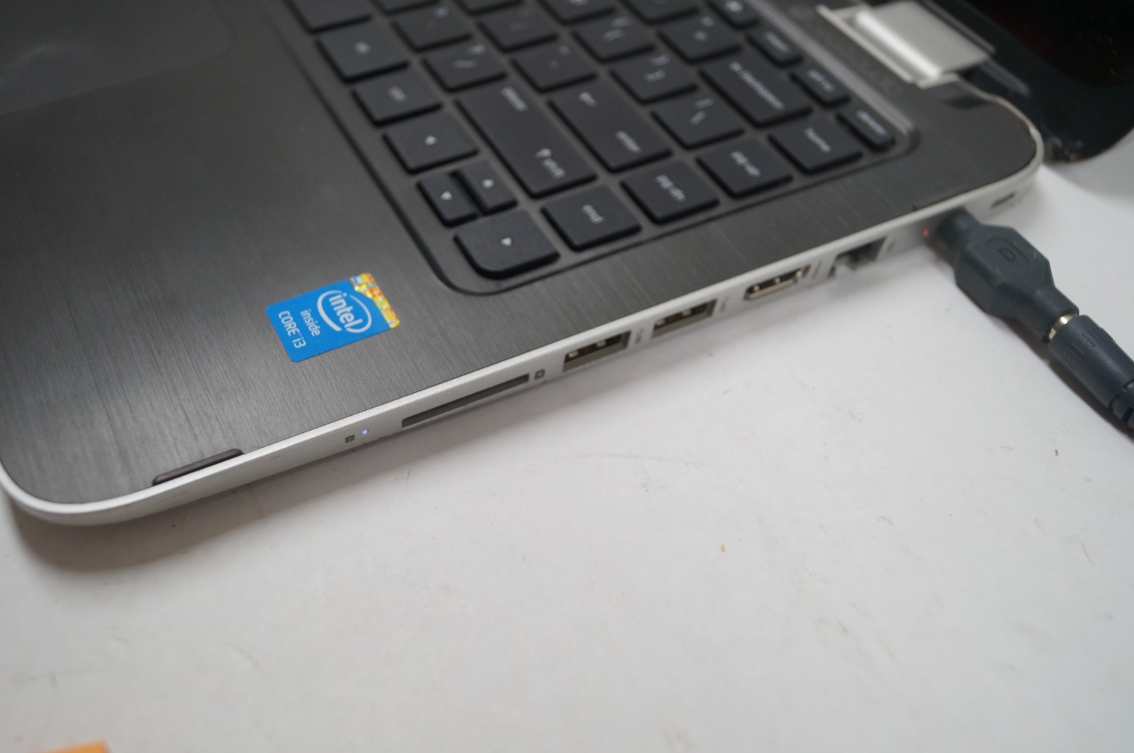 HP Pavilion 13 X360 13-A010DX 13″ 4GB Mem 1.9GHz Beats READ WORKING PoR D152