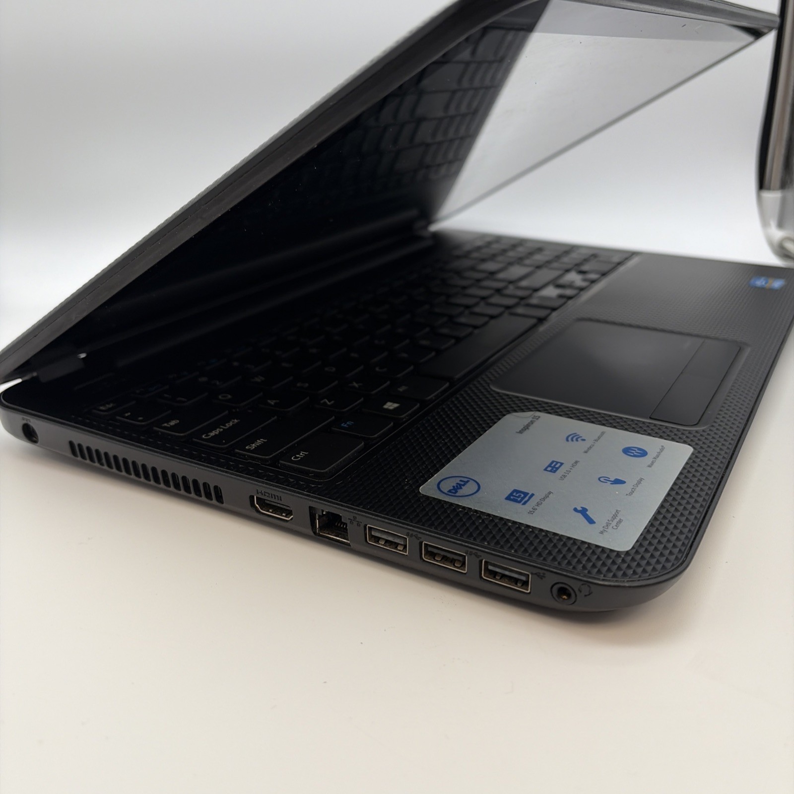 Dell Inspiron 15-3521 15.6” Intel Core i3 No Drive