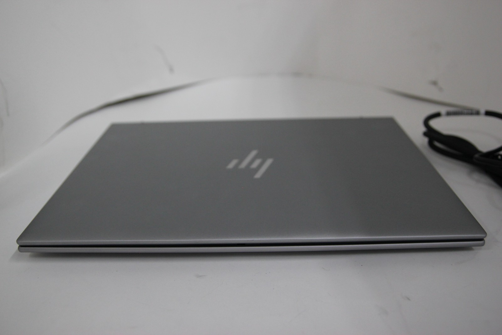 HP ZBook Firefly 14″ G11 A Ryzen 7 PRO 8840HS 3.3GHz 32GB 512GB Windows 11 Pro