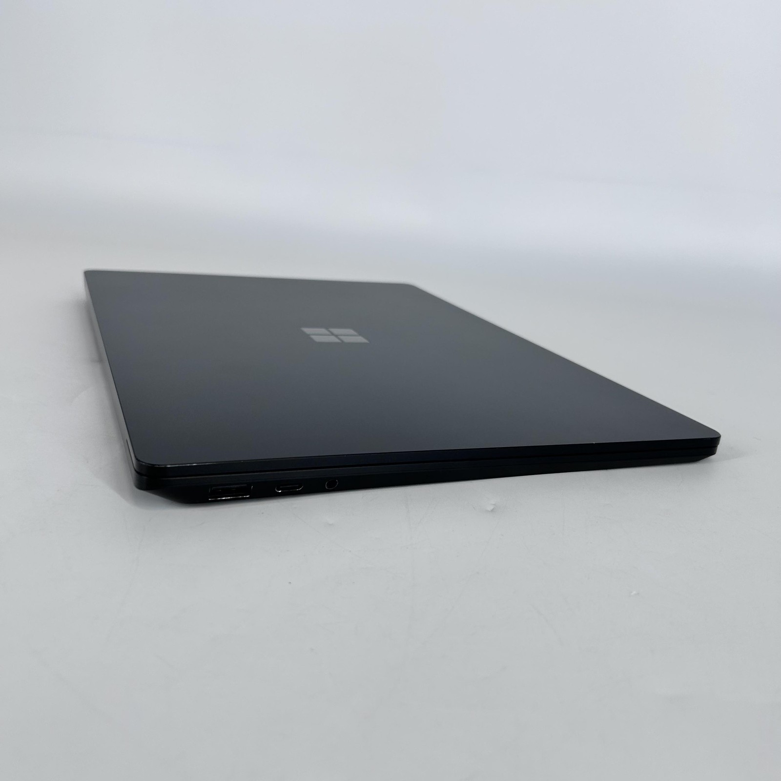 Microsoft Surface Laptop 3 13.5 2K TOUCH i7-1065G7 1.30GHz 16GB 256GB Worn Keys