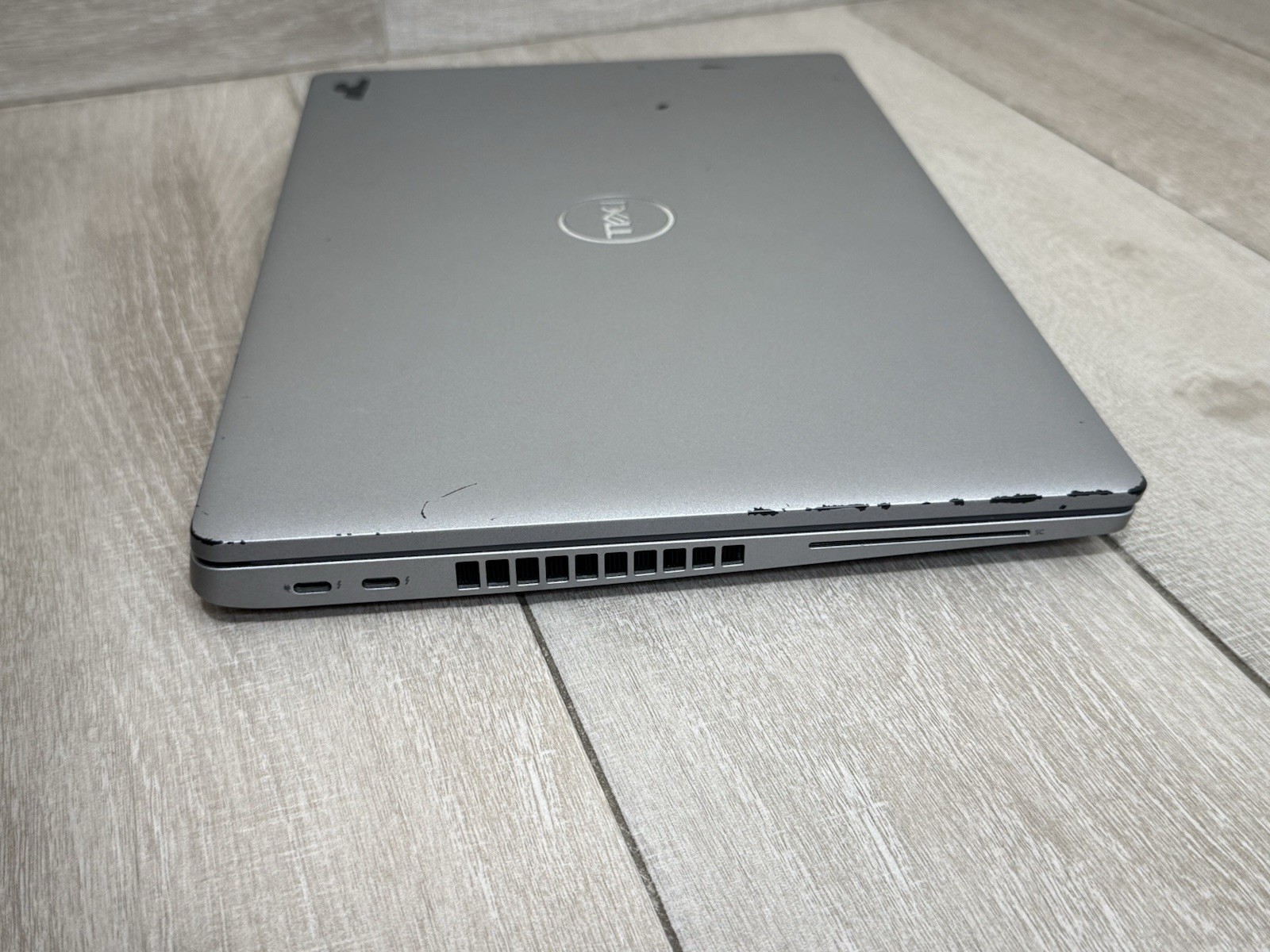 Dell Latitude 5530 15.6″ Intel Core i5-1245U (16GB DDR4 512GB SSD) Win-11 Laptop