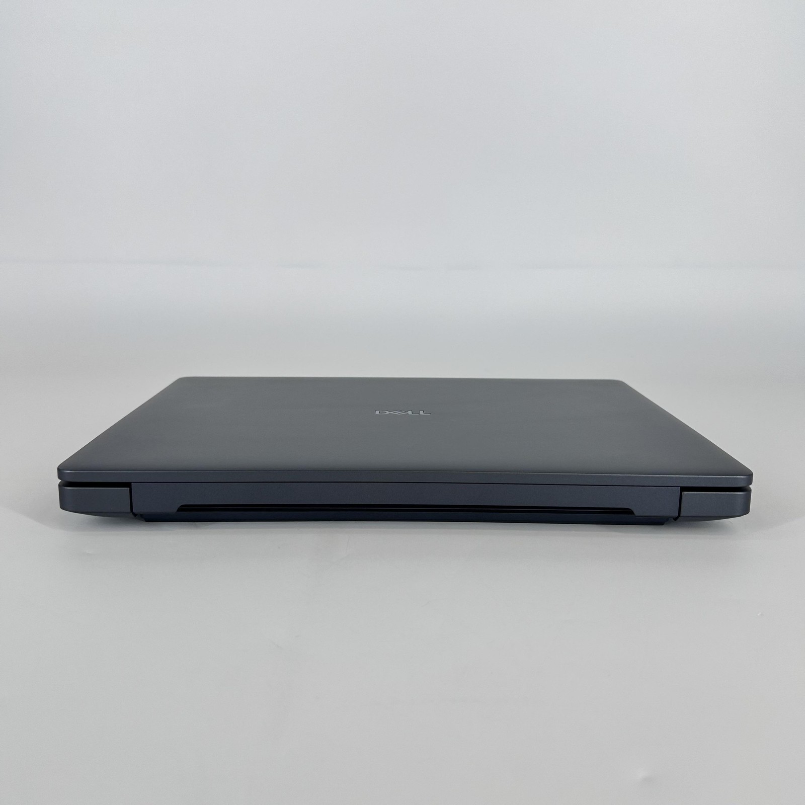 Dell Pro Max 14 MC14250 FHD+ 2.0 GHz Ultra 7 255H 16GB 512GB SSD Excellent