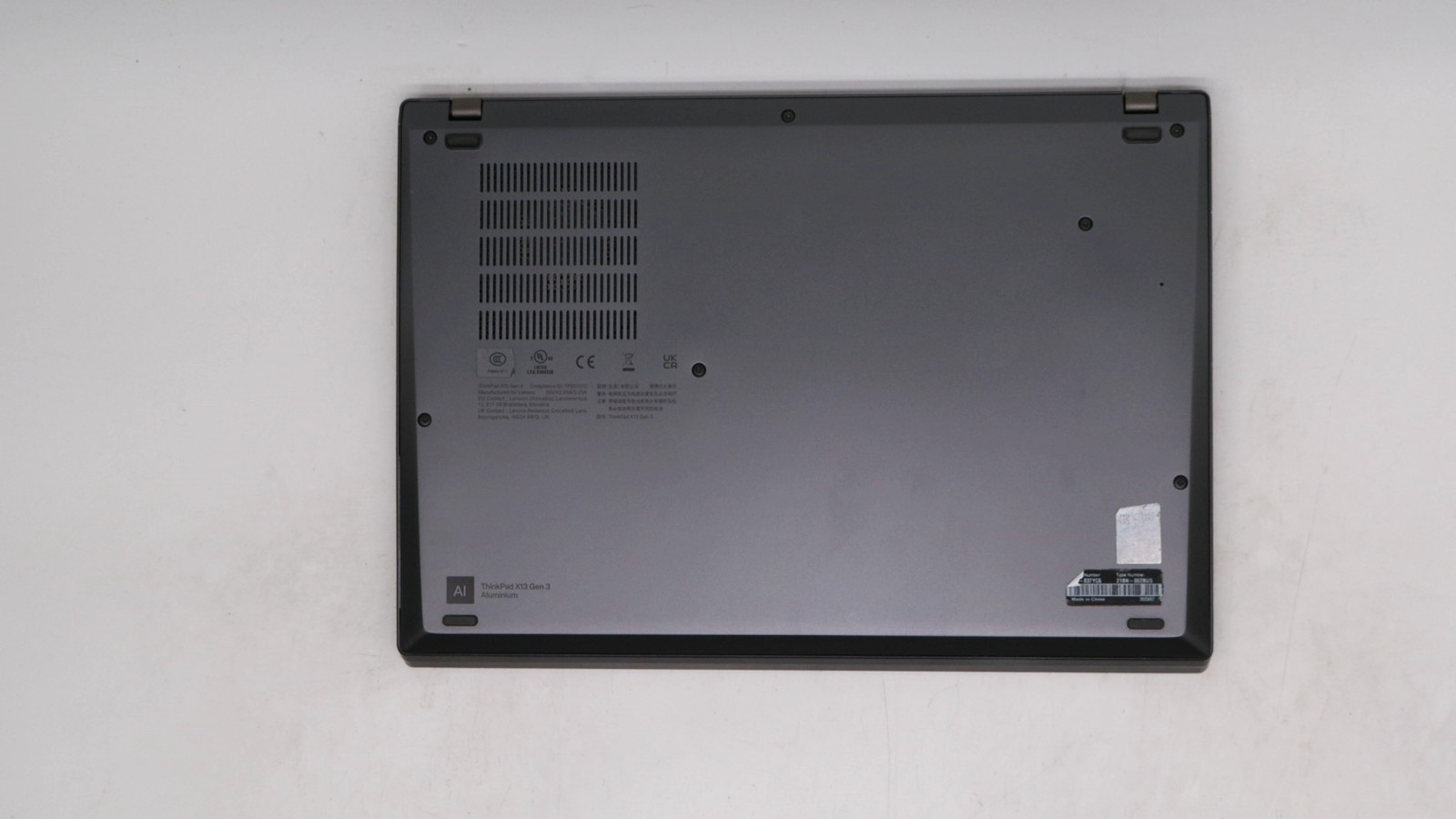 Lenovo ThinkPad X13 Gen 3 13″ i7-1270p 16GB 512GB – Very Good