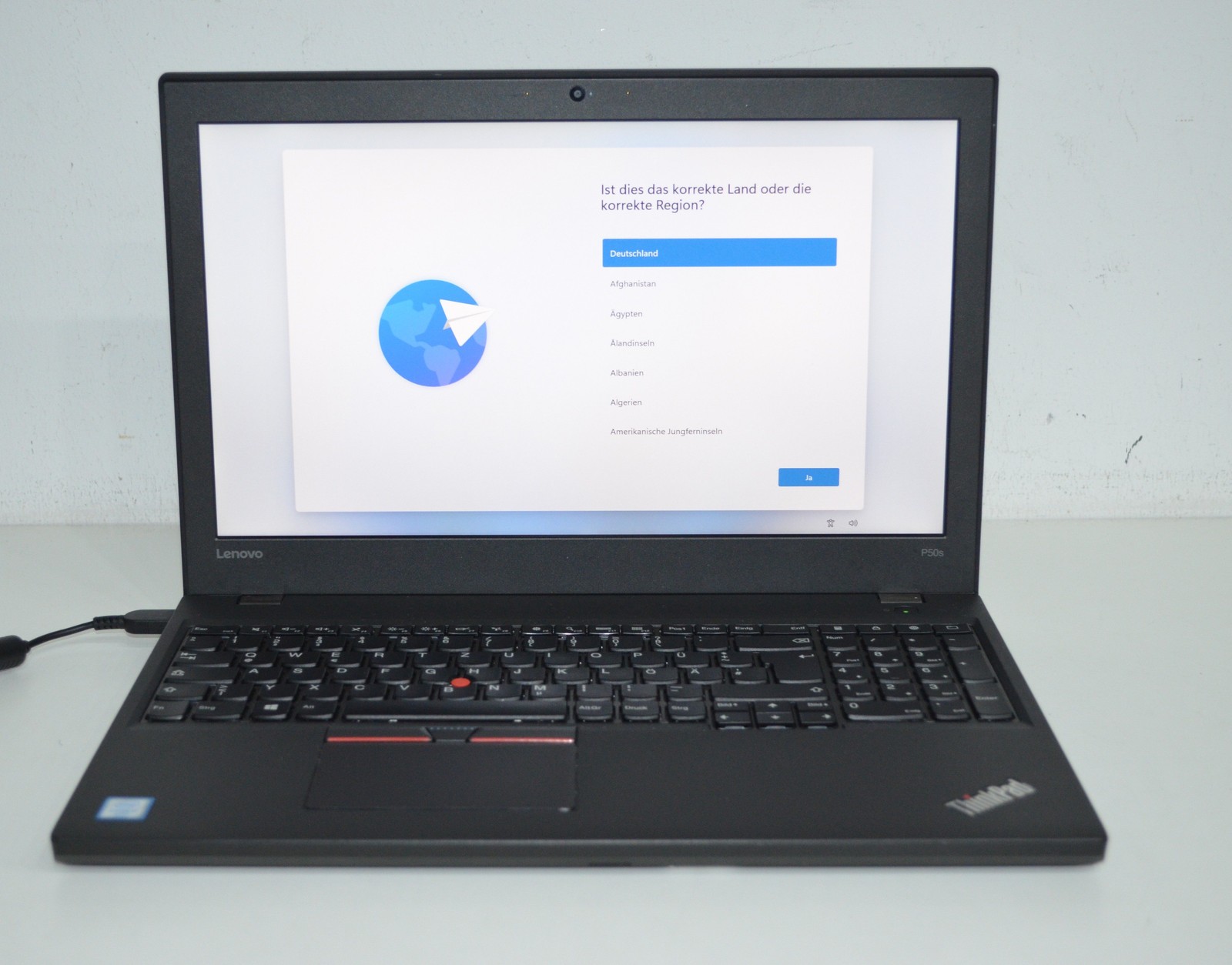 Lenovo ThinkPad P50s – Intel Core i7-6500U – 8GB RAM – 256GB SSD – WIN11Pro