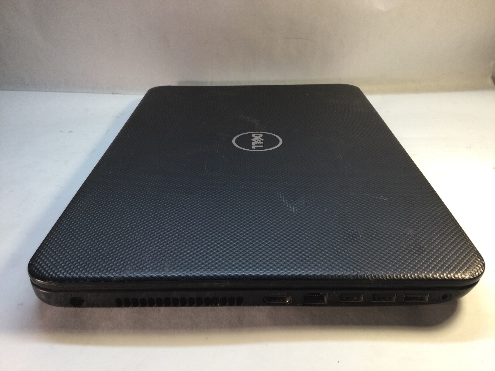 Dell Inspiron 15-3521 15″ Laptop Intel Core i3 4th Gen. – DOES NOT POWER ON- MZ