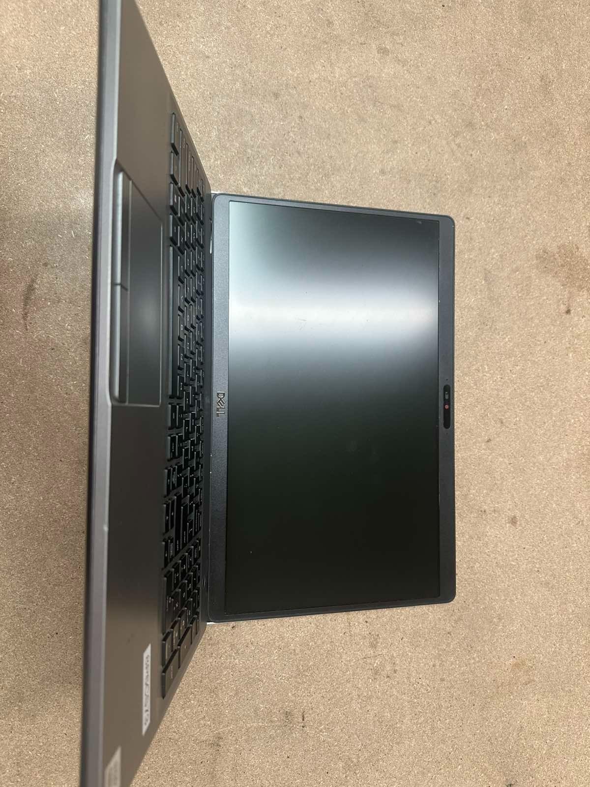 Dell Precision 3550 15.6″ i5-10210U – For Parts