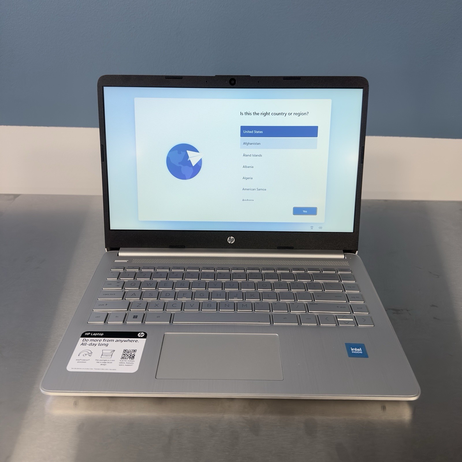 HP HP-14-DQ0760DX Business Laptop, 4 Core Intel Celeron N4120 Intel UHD Graphics