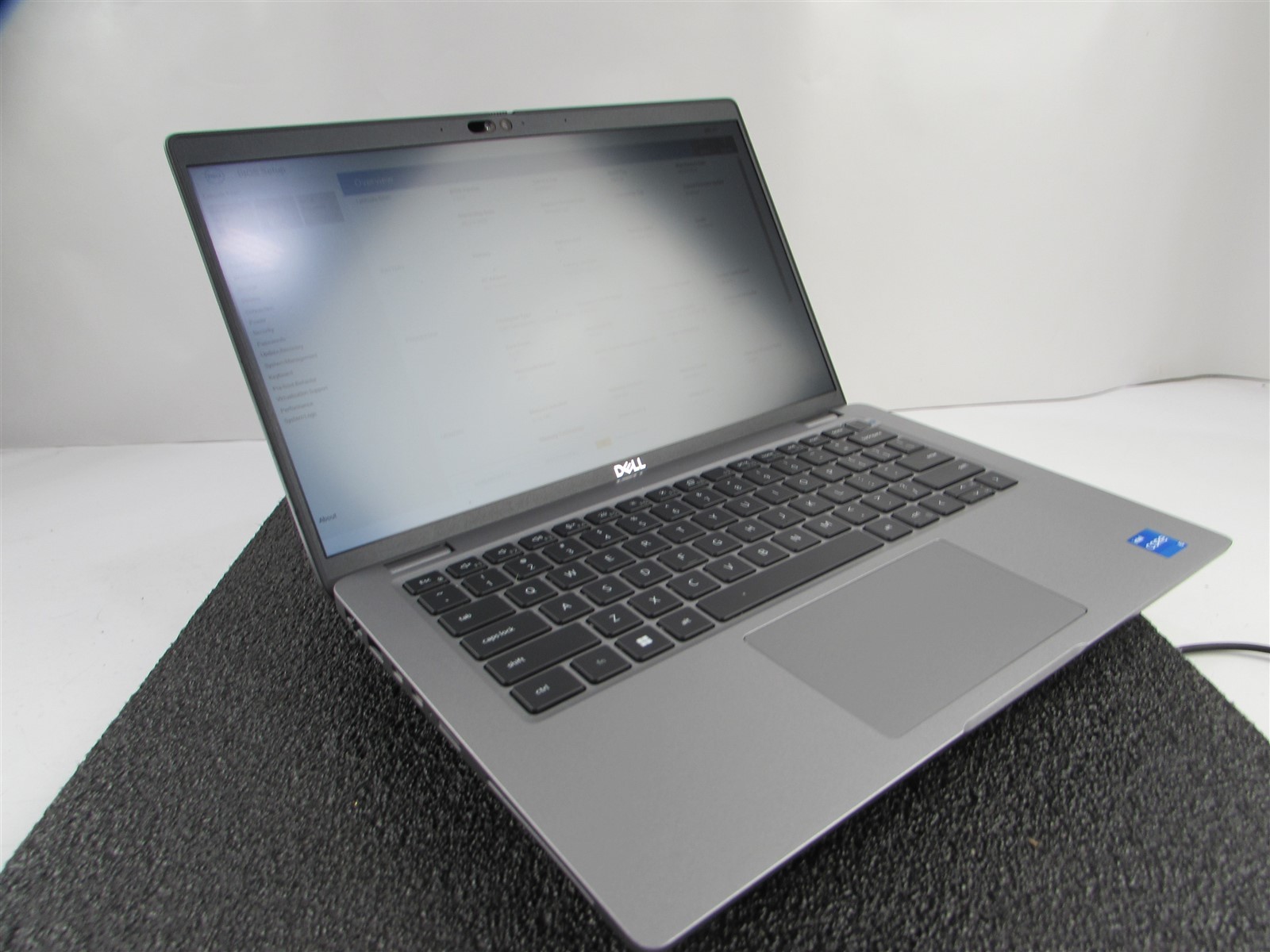 DELL LATITUDE 5440 (Ultrabook) FHD CORE I5-1345U 256GB SSD 8GB RAM NO O.S