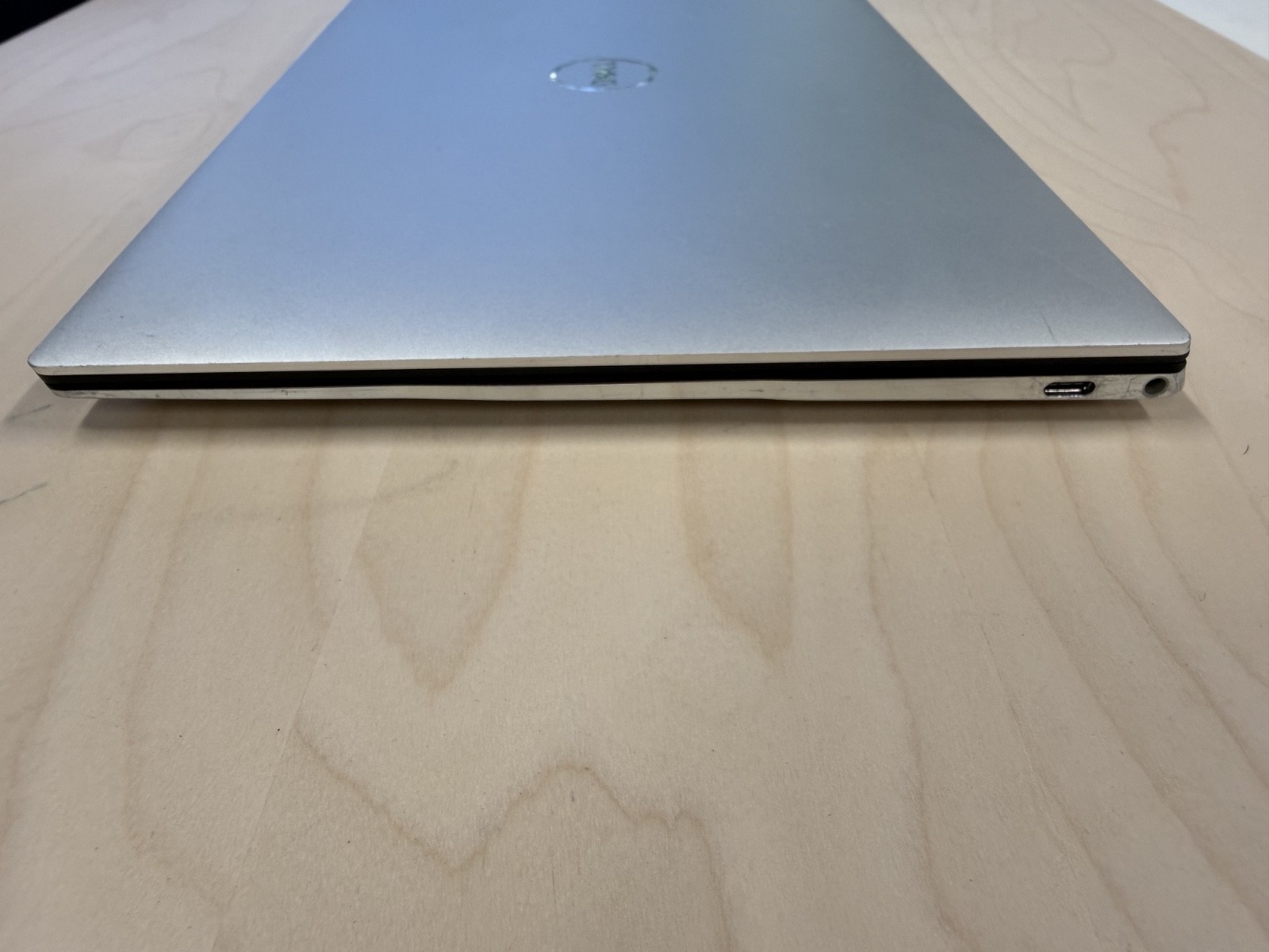 Dell XPS 13 9310 13.4″ Touch FHD+ i5-1135G7 16GB RAM 256GB SSD Win 10 Silver