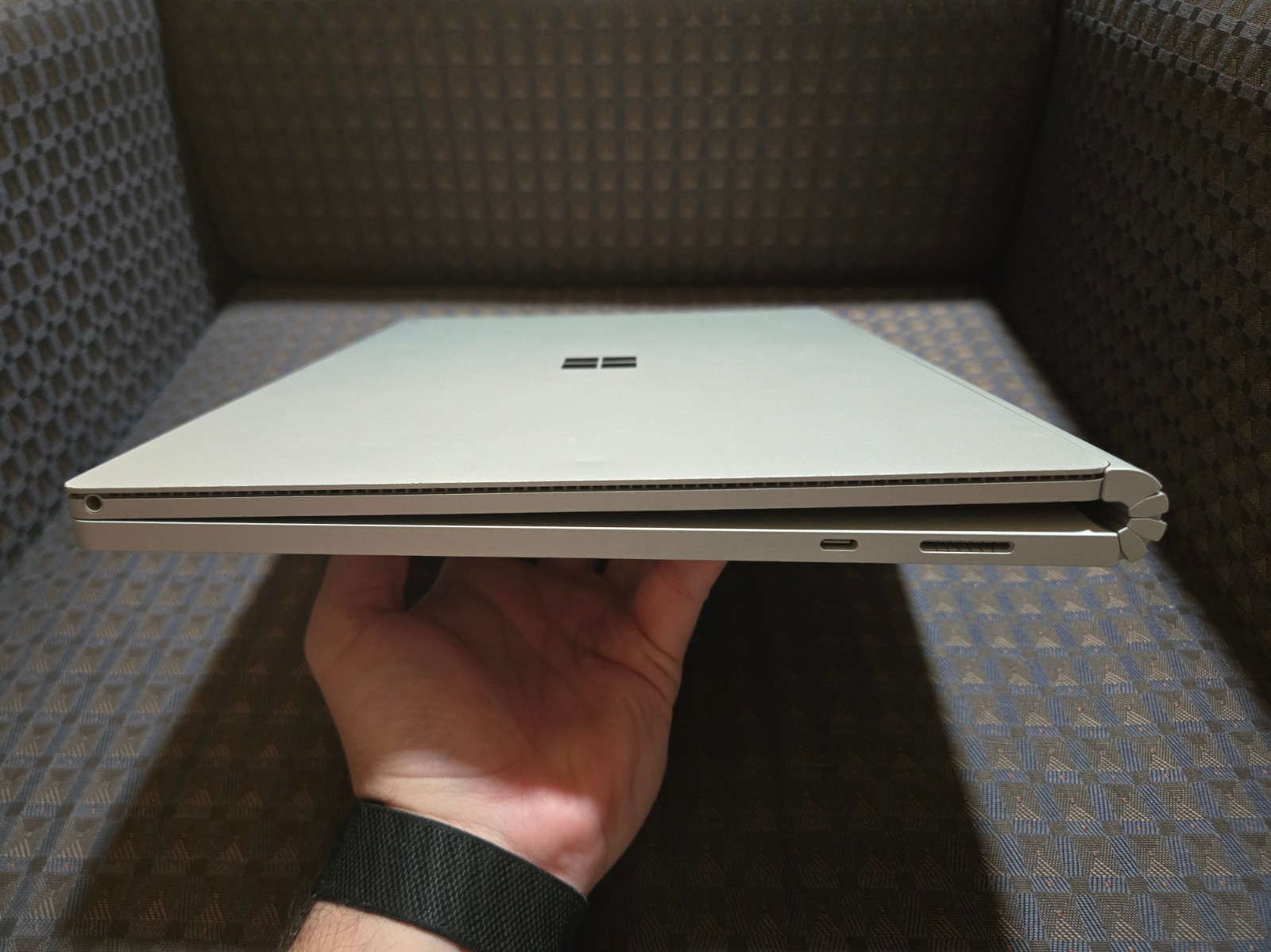 Lot of 2 Microsoft Surface Book 3 15″ (Intel i7-1065G7 GTX 1660 Ti 16GB RAM)